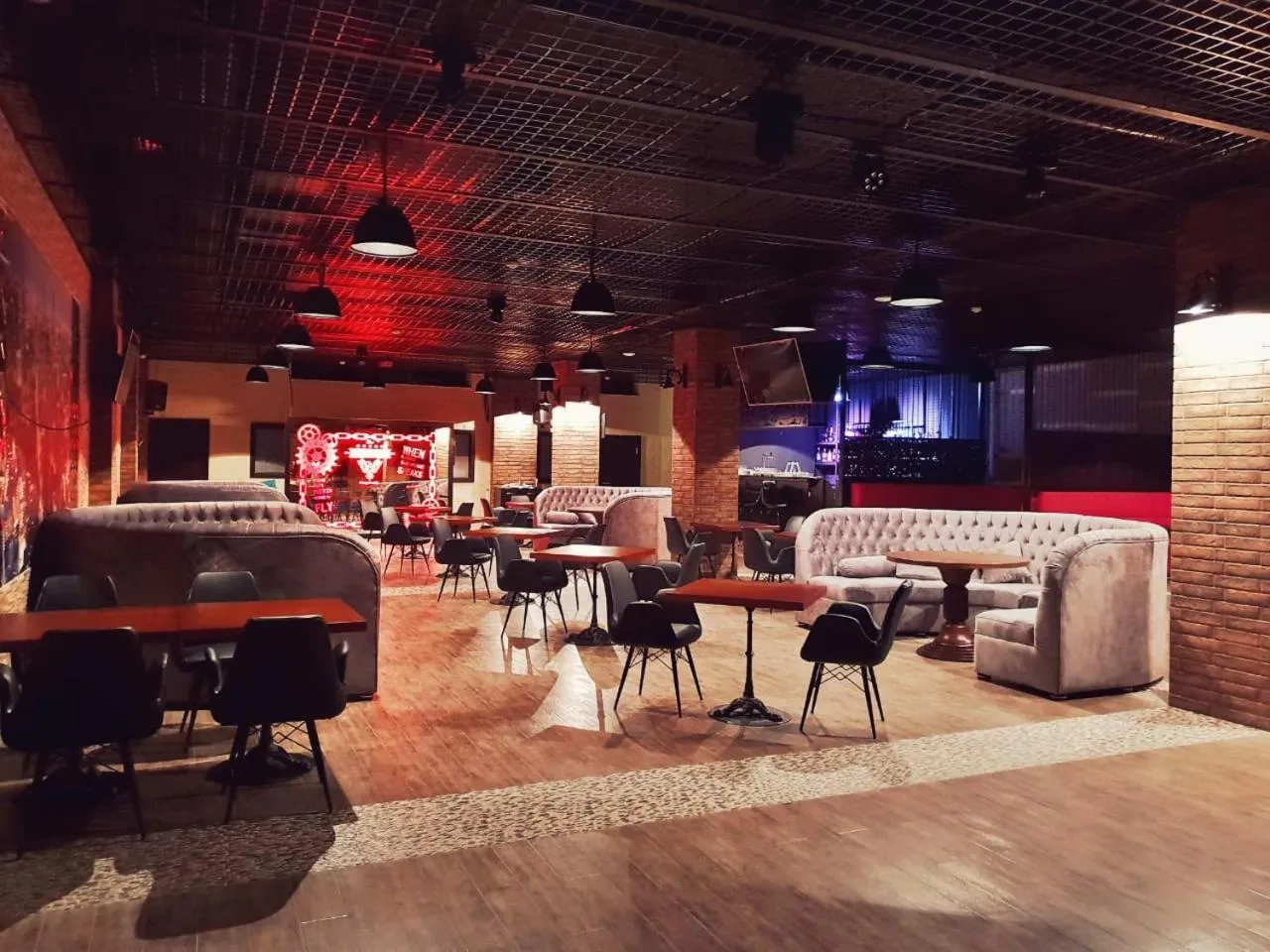 Nightclub / DJ in Atlas Hotel Baku