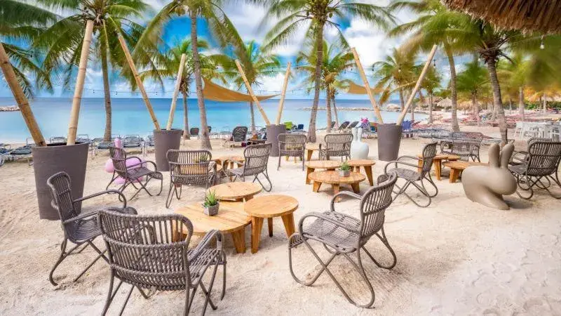Restaurant/places to eat in Blue Bay Lodges Restaurant/places to eat in Blue Bay Lodges