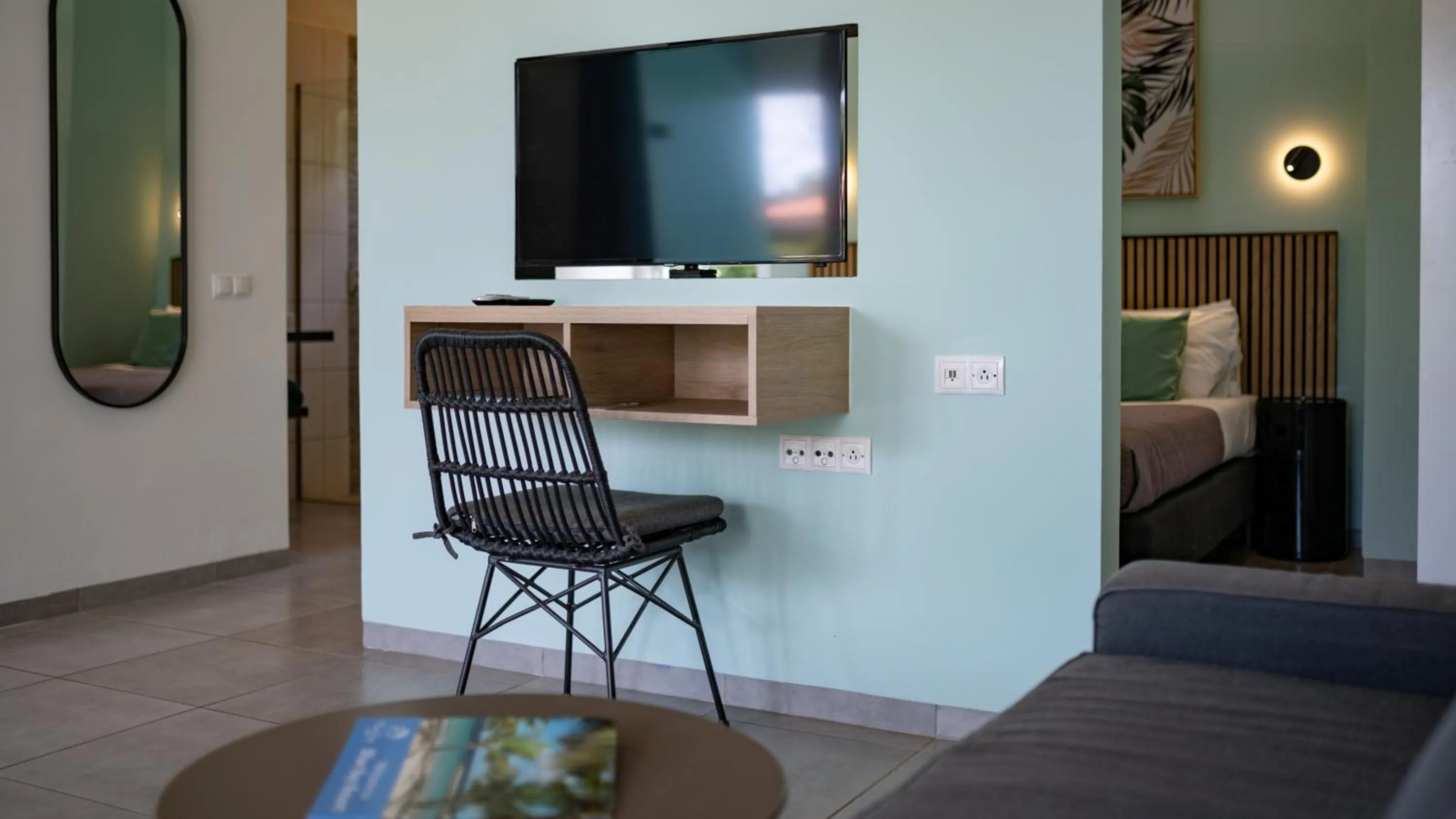 hair dresser in Blue Bay Lodges