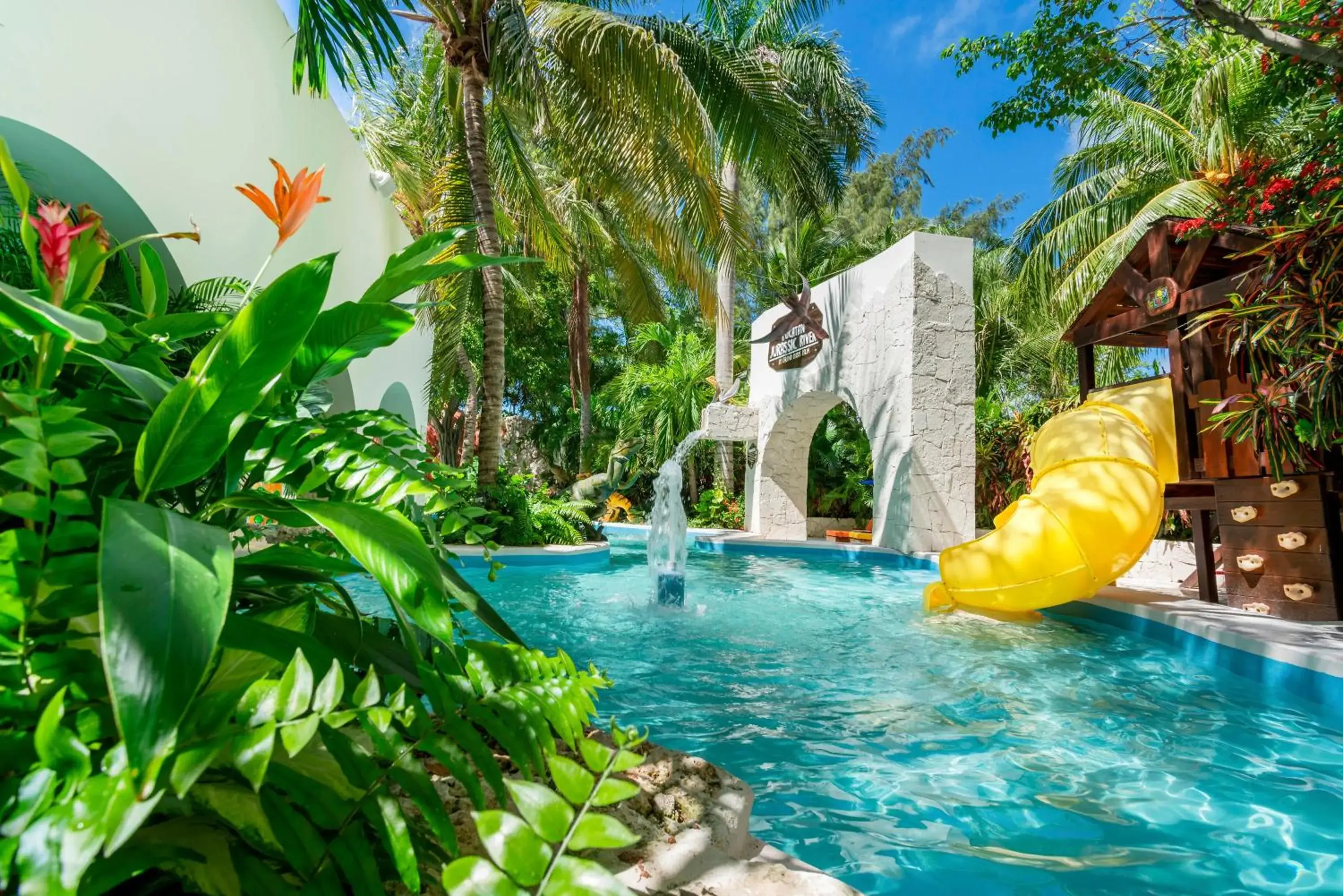 Swimming pool in Oasis Palm - All Inclusive Swimming pool in Oasis Palm - All Inclusive