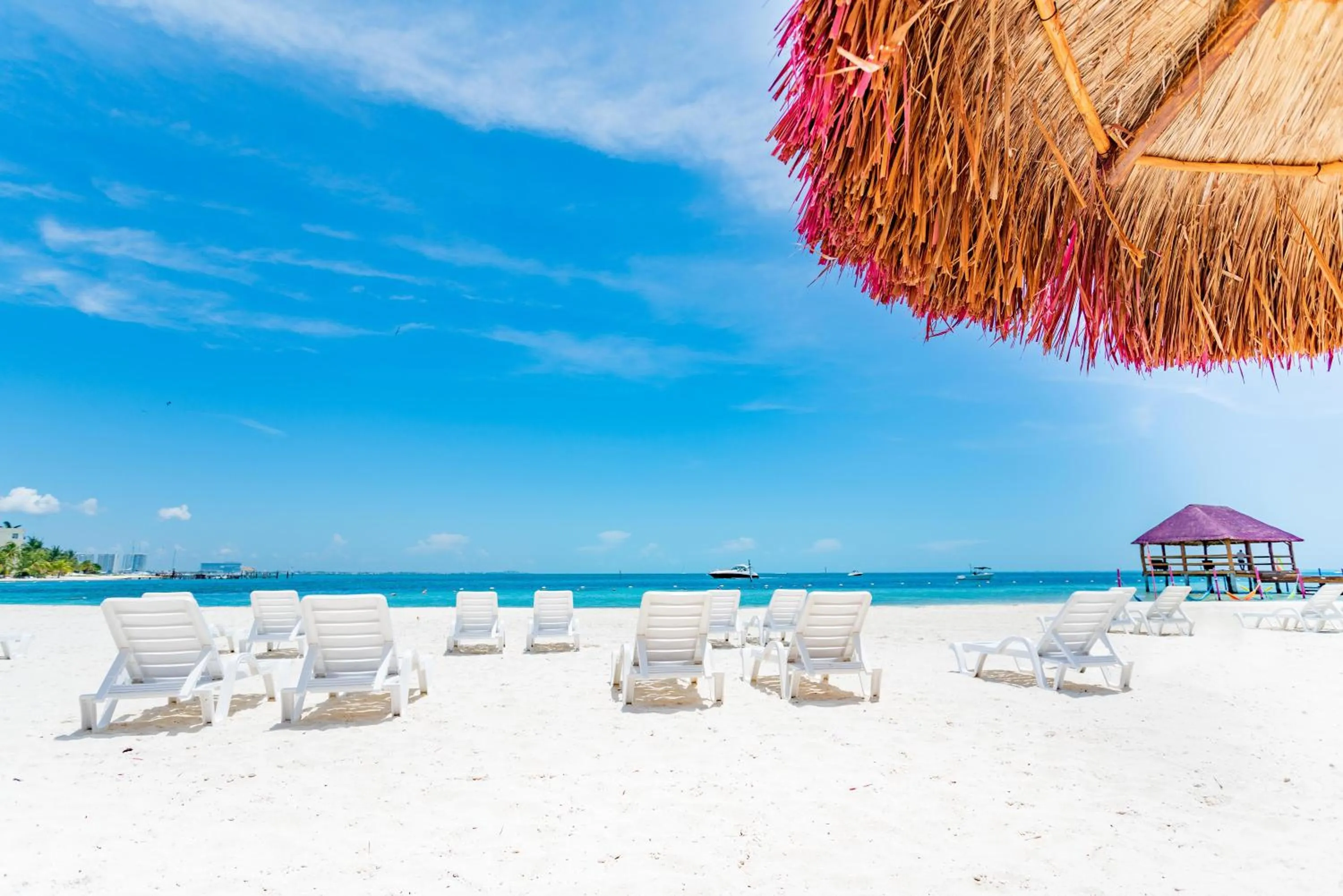 Beach in Oasis Palm - All Inclusive