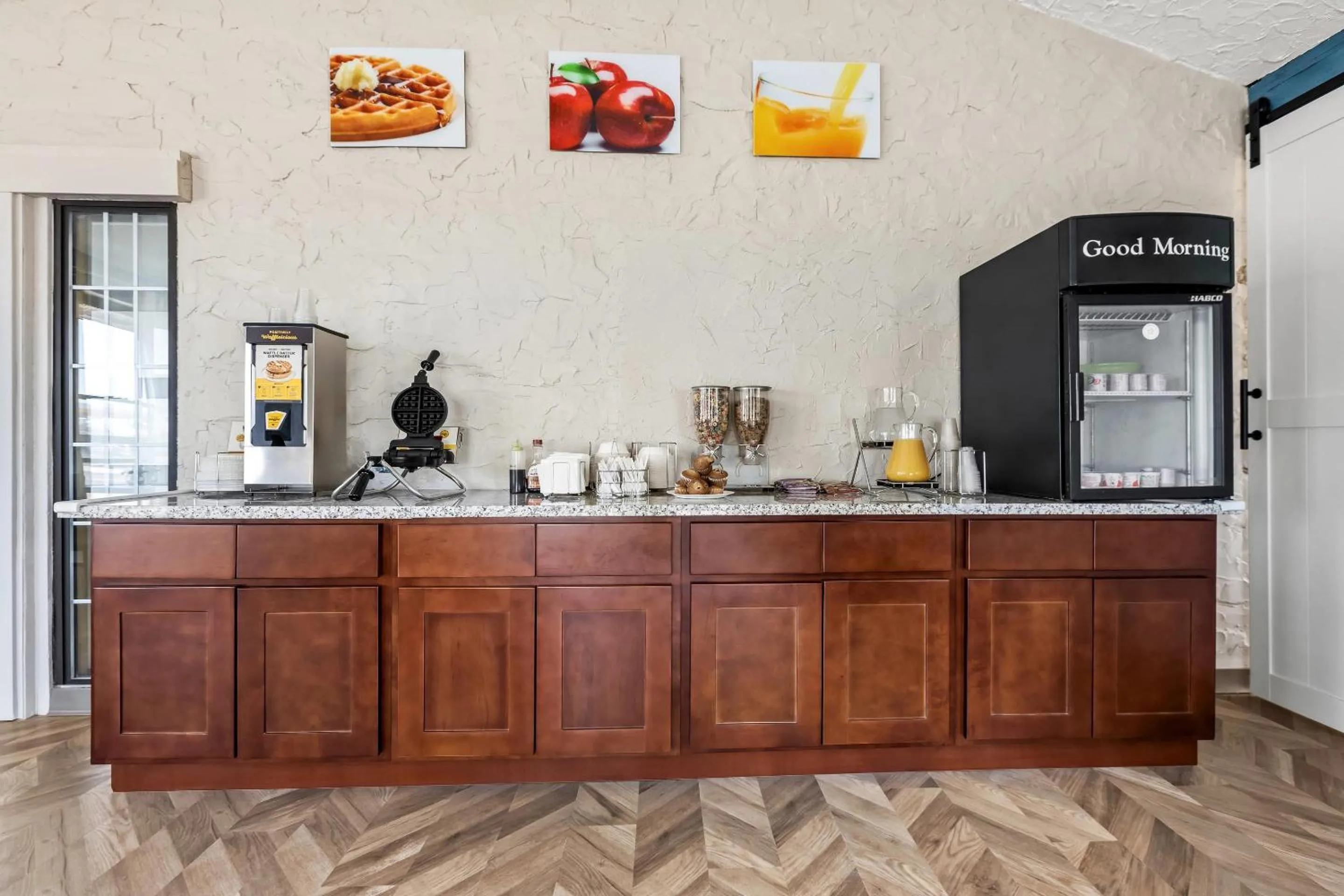 Breakfast in Quality Inn