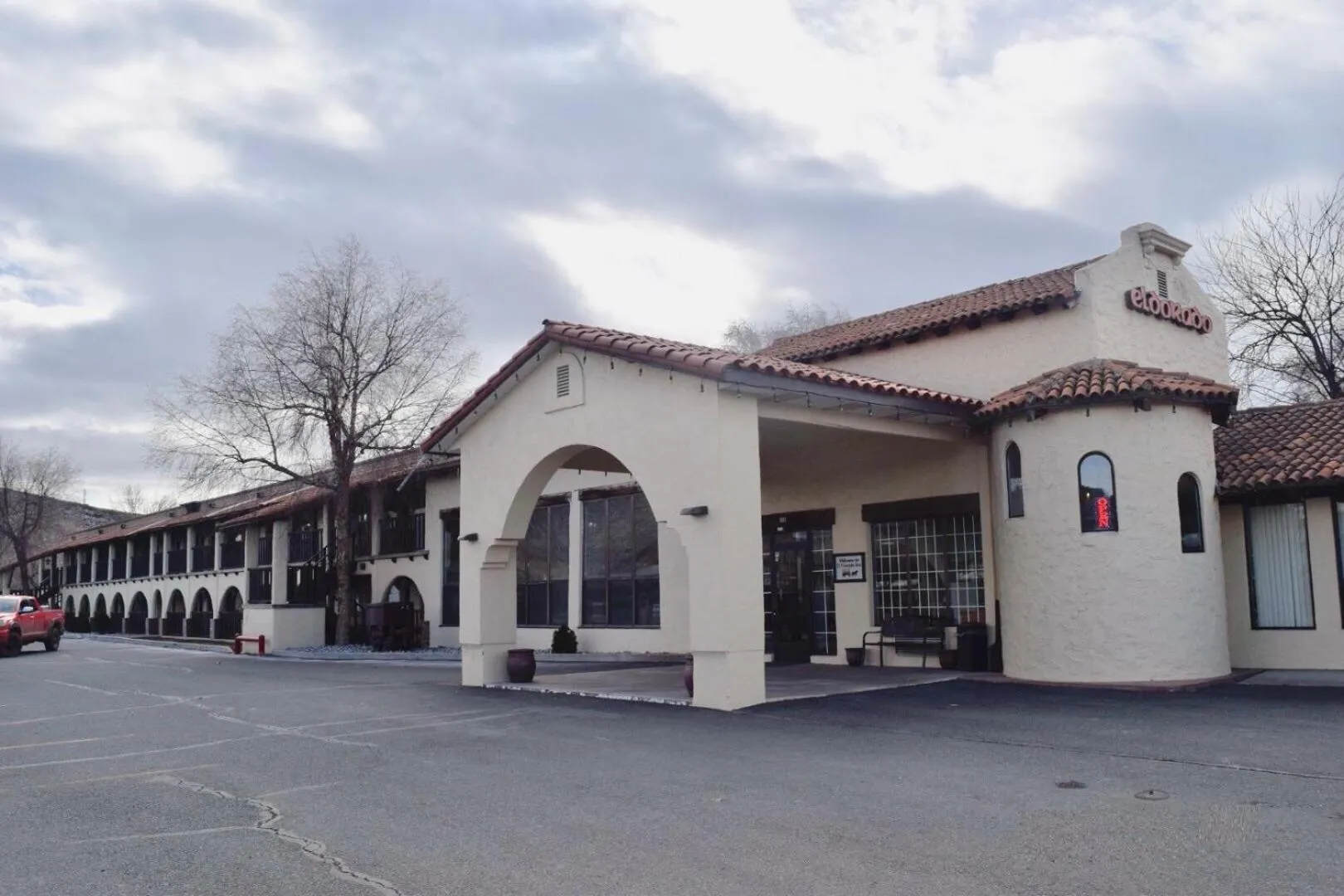 Property building in Quality Inn