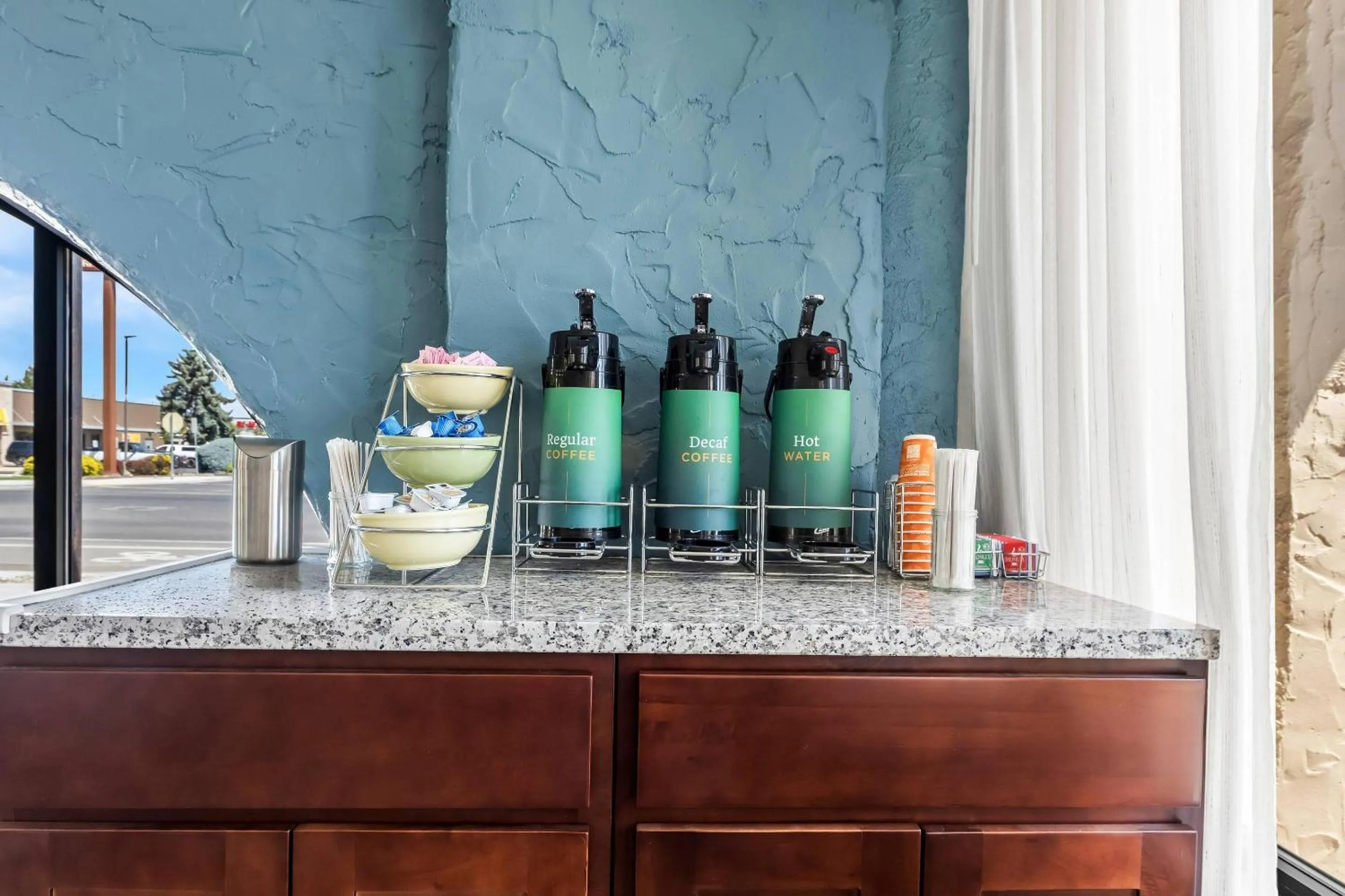 Breakfast in Quality Inn