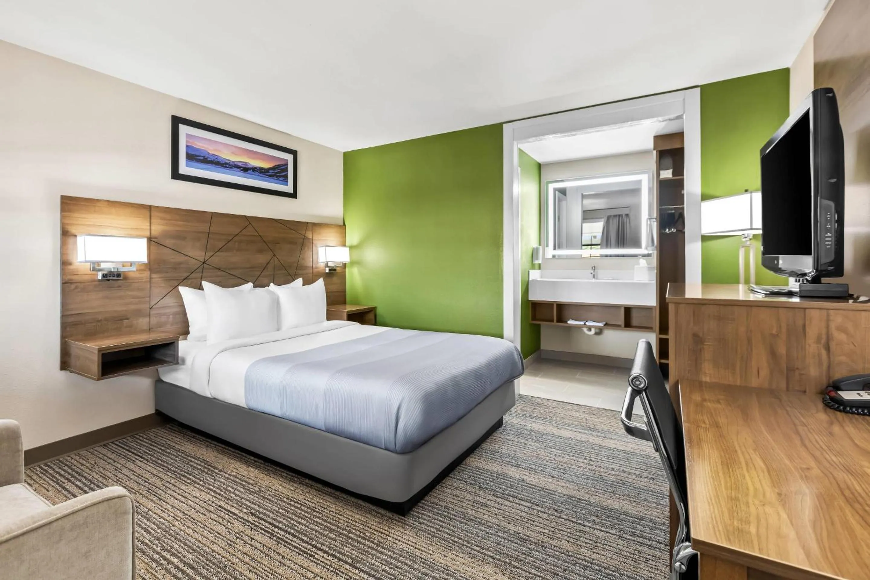 Bedroom, Bed in Quality Inn