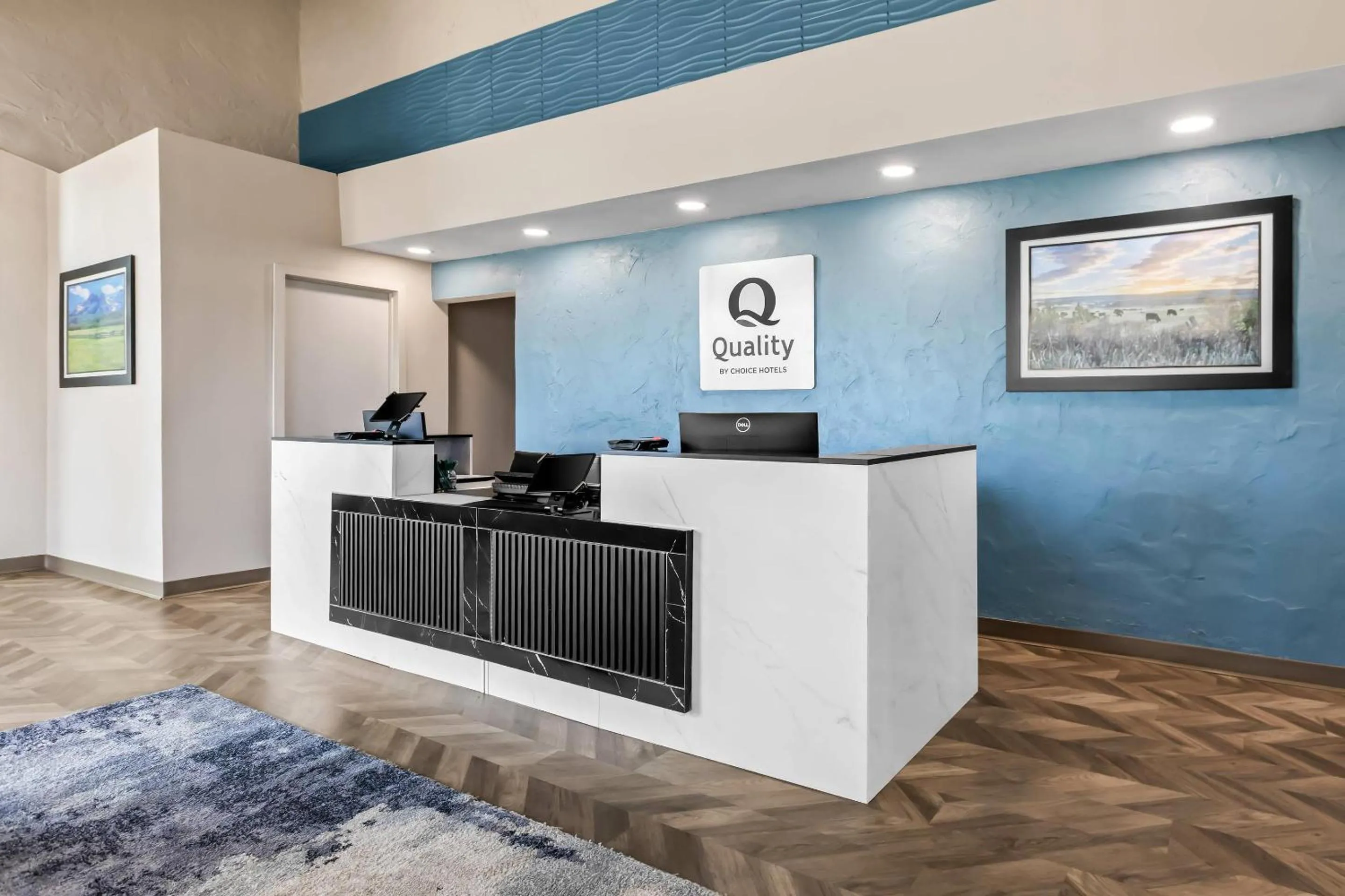 Lobby or reception in Quality Inn