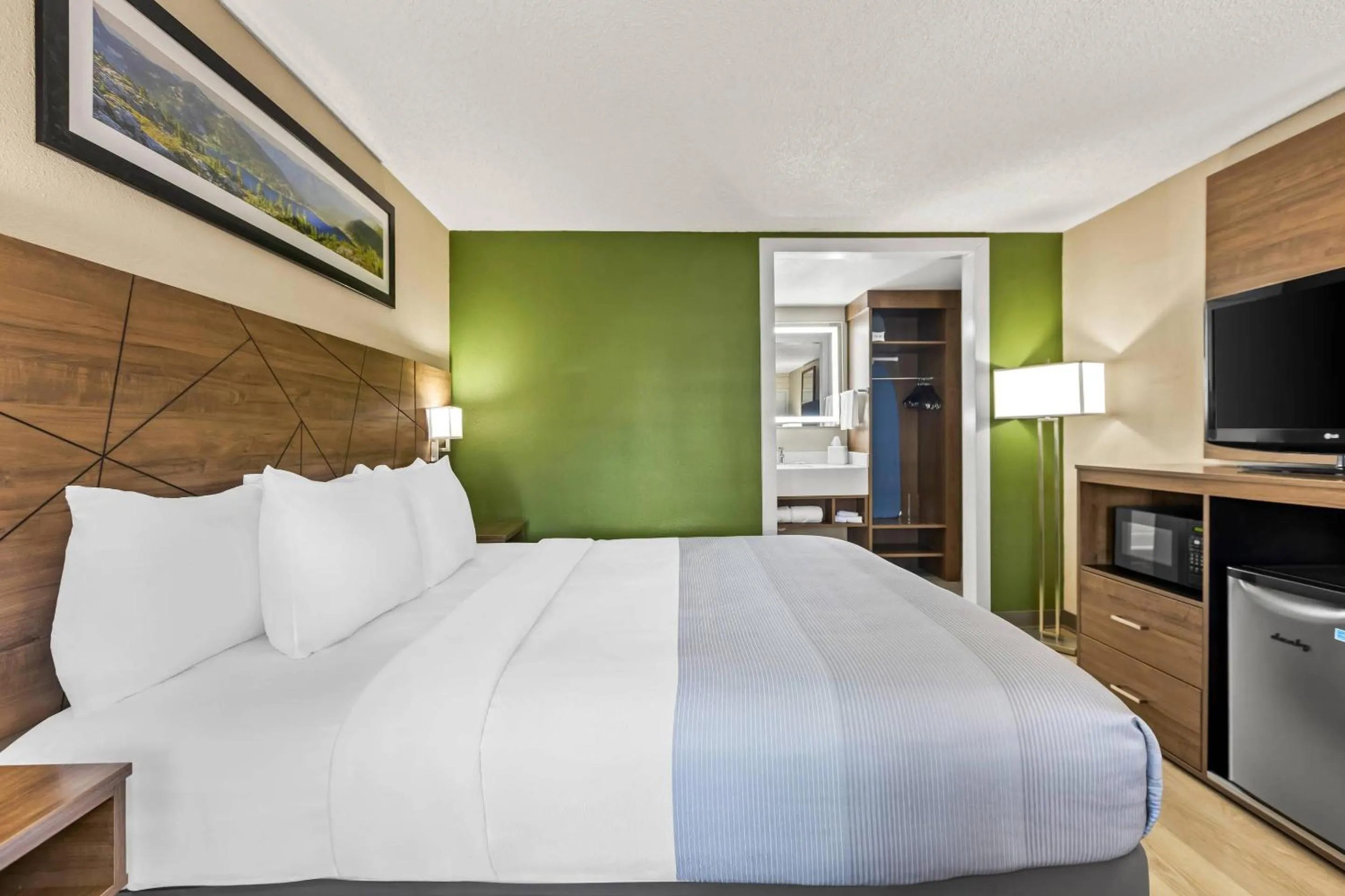 Bedroom, Bed in Quality Inn