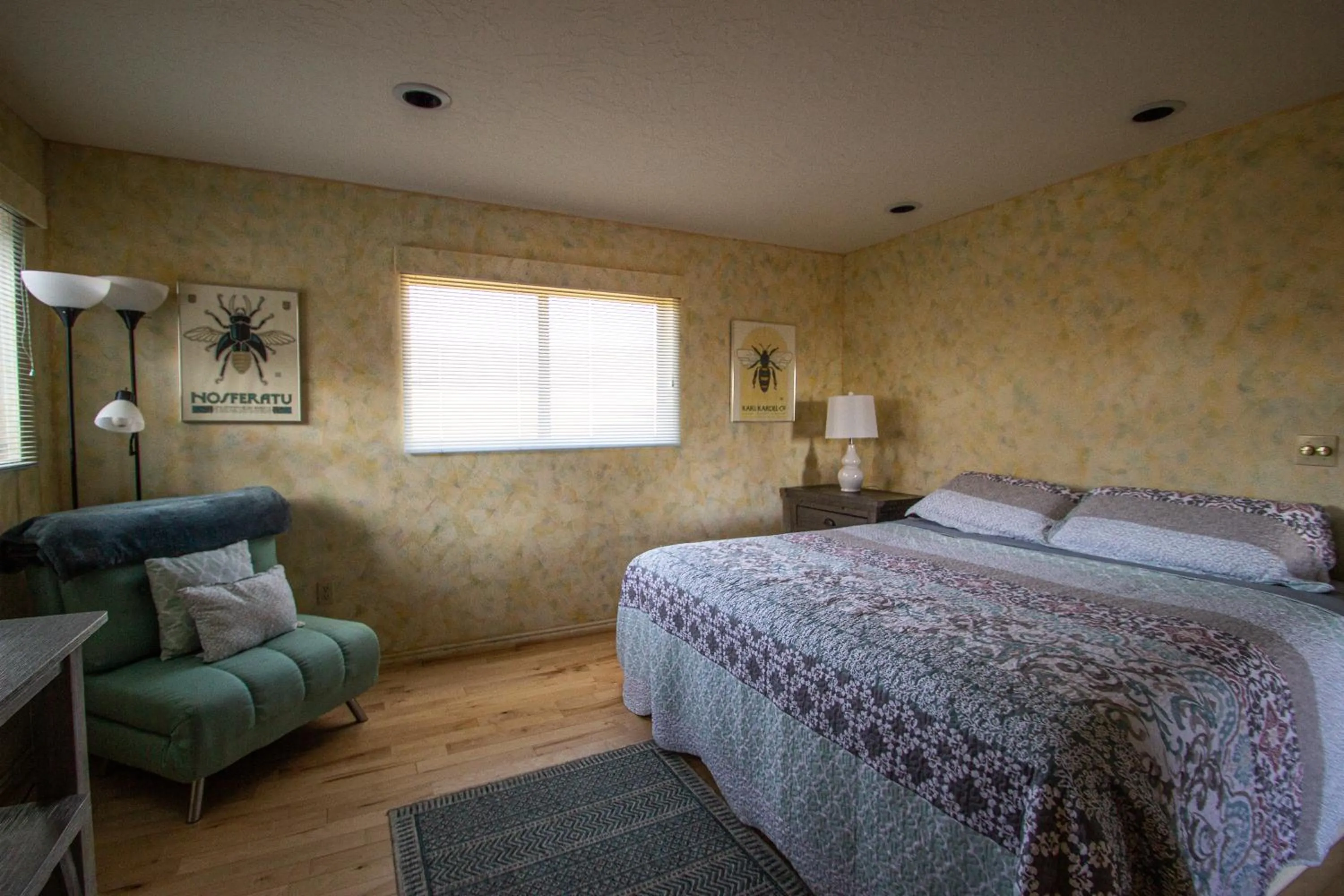 Photo of the whole room, Bed in Boulder Mountain Guest Ranch