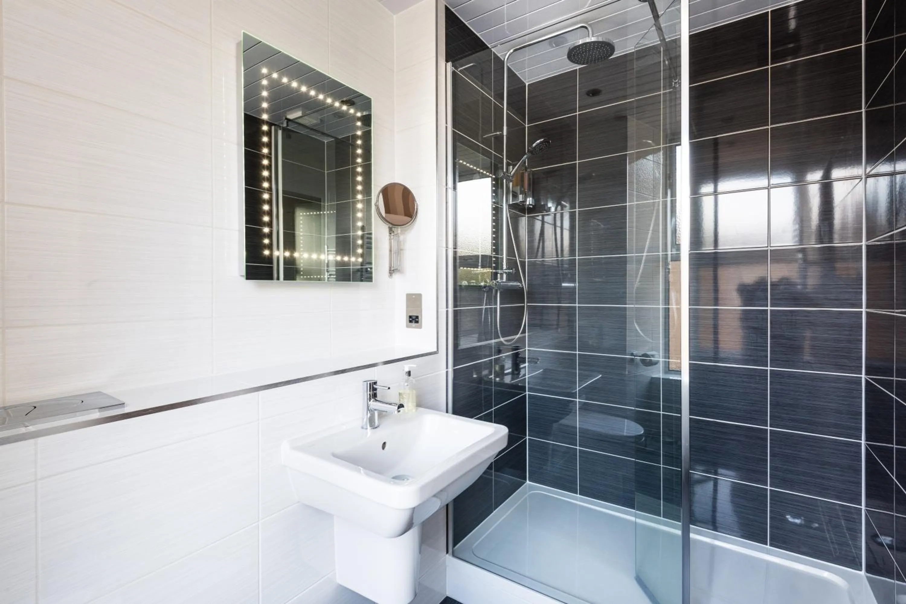 The Claymore Guest House