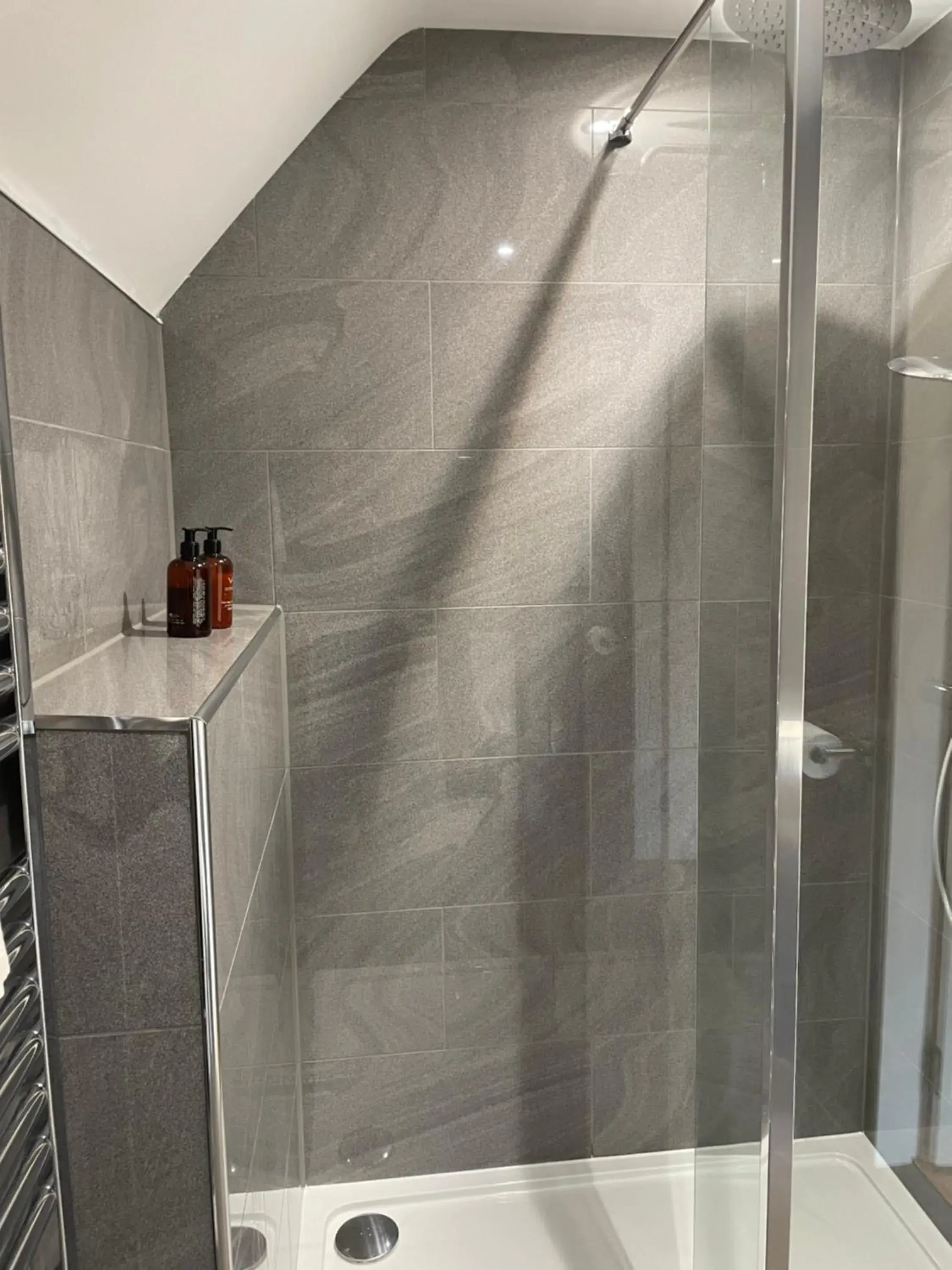 Double Room in The Claymore Guest House Double Room in The Claymore Guest House