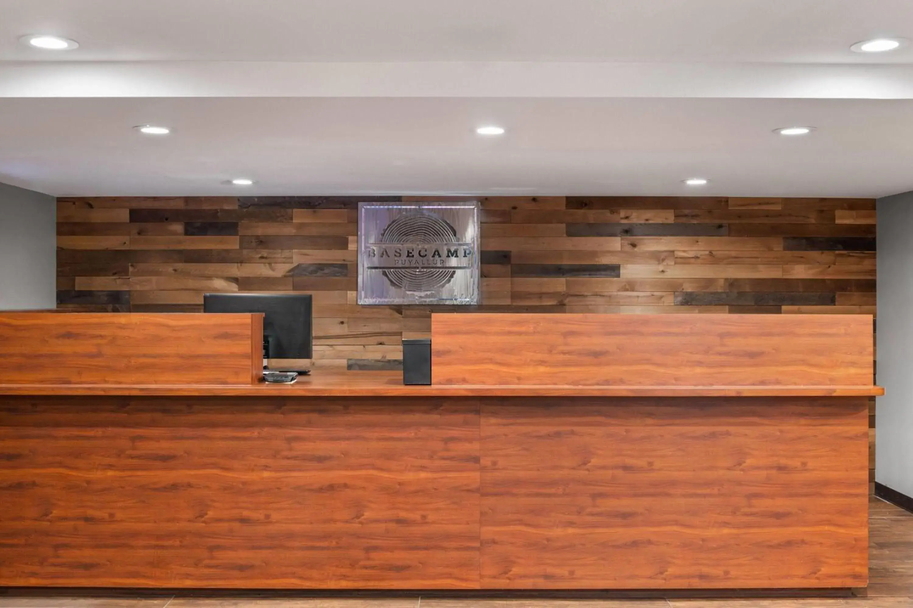 Lobby or reception in Basecamp Puyallup a Travelodge by Wyndham Lobby or reception in Basecamp Puyallup a Travelodge by Wyndham