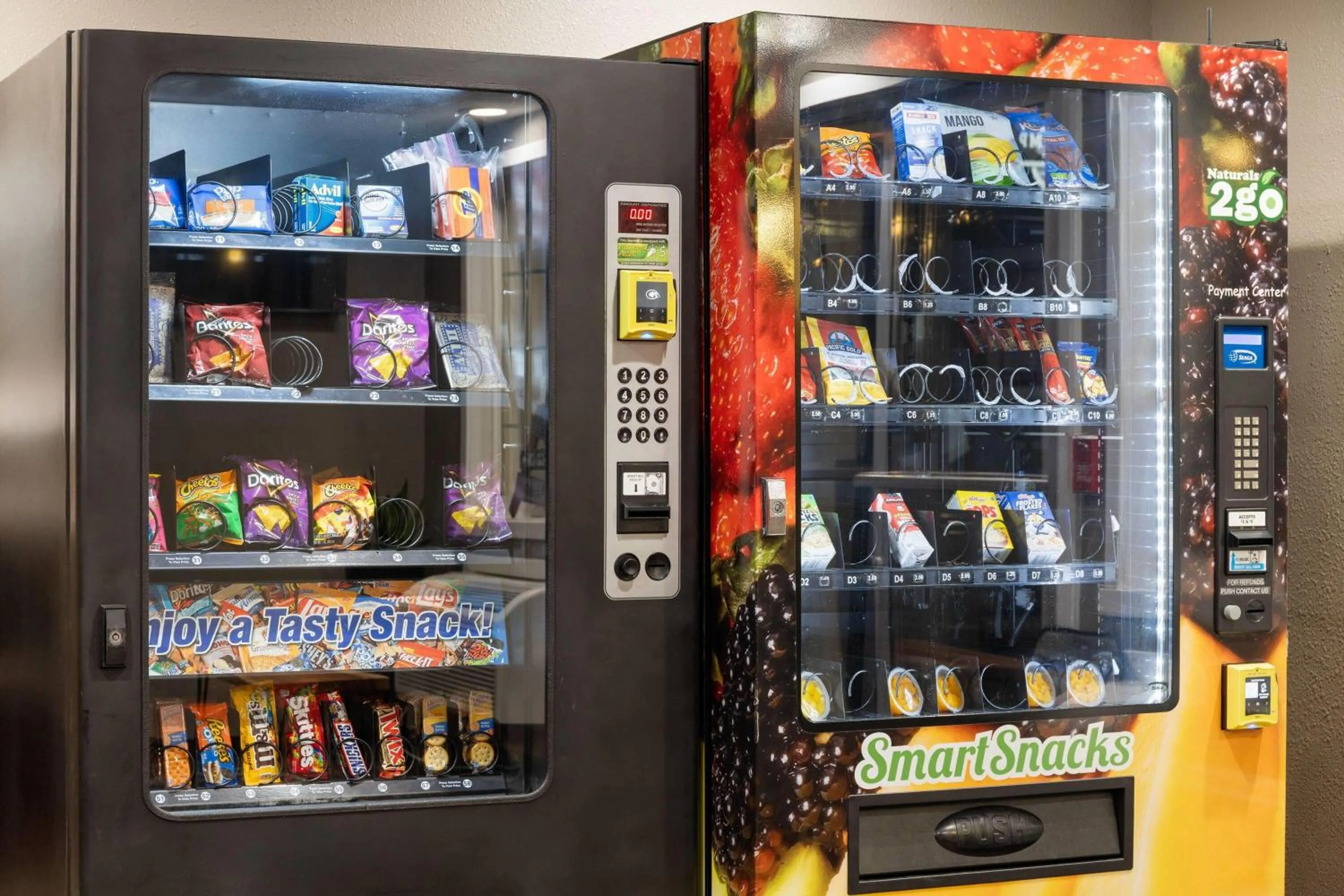 Food and drinks in Basecamp Puyallup a Travelodge by Wyndham