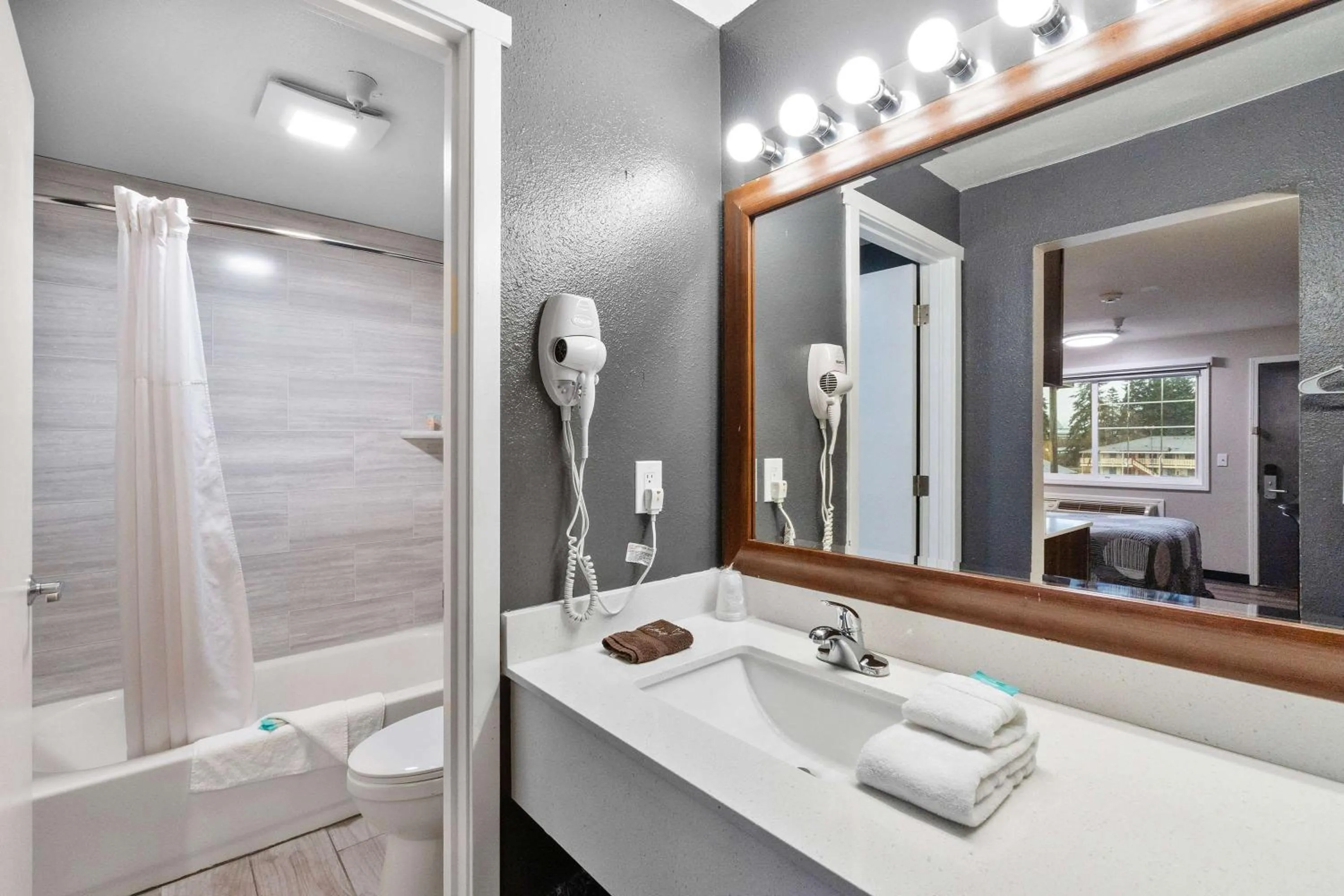 Bathroom in Basecamp Puyallup a Travelodge by Wyndham