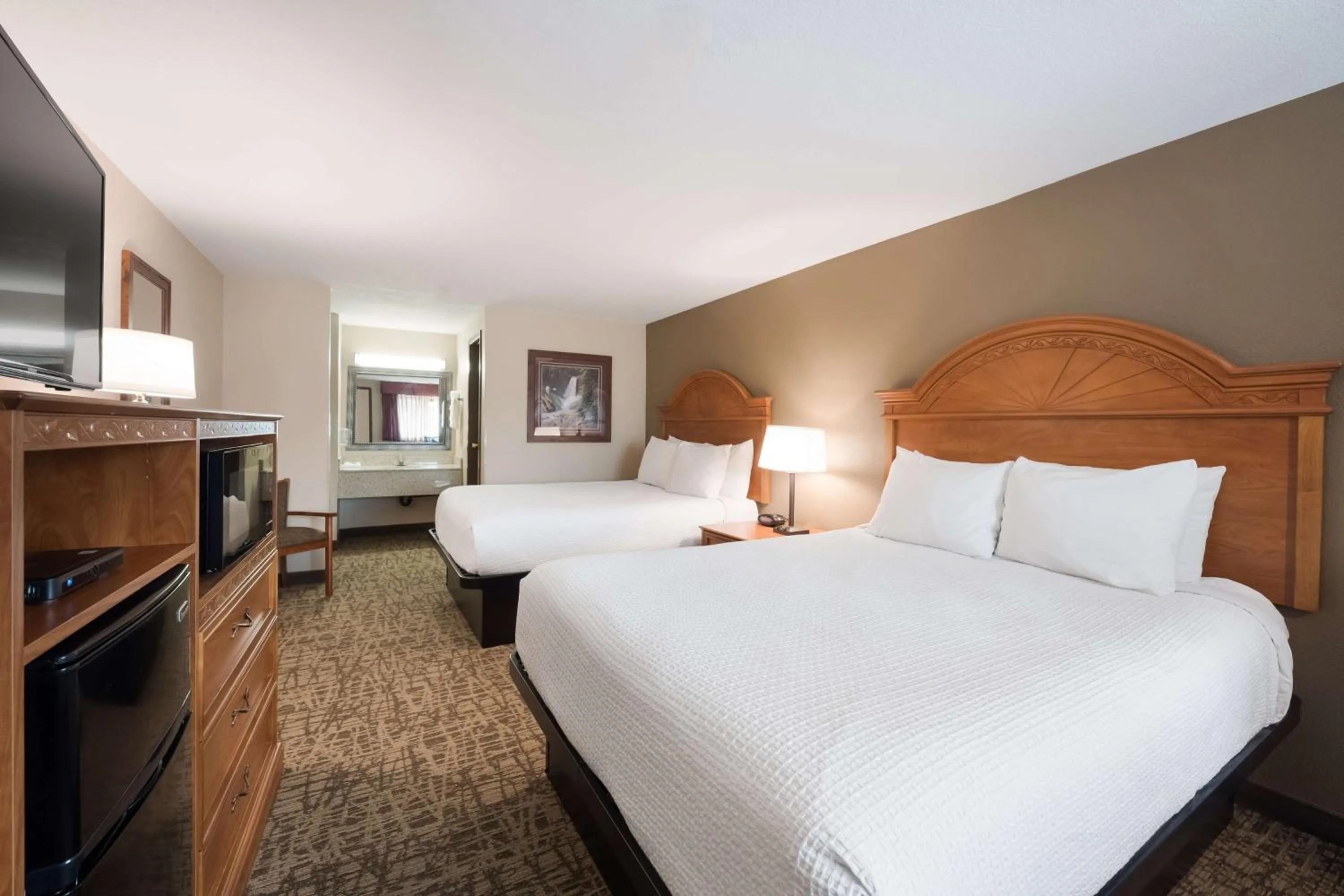 Bedroom, Bed in Best Western Bidarka Inn