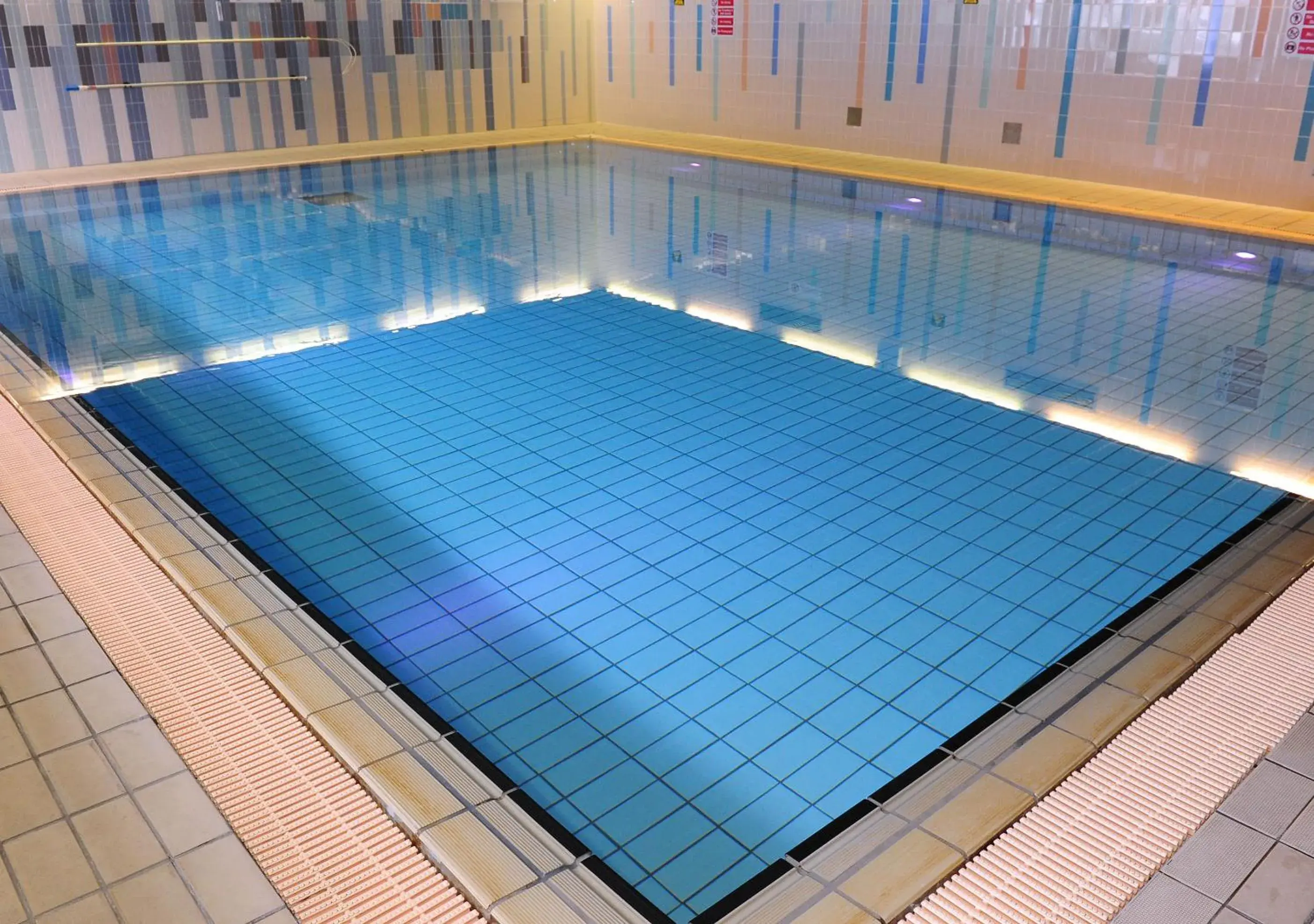 Swimming pool in Ramada Telford Ironbridge Swimming pool in Ramada Telford Ironbridge