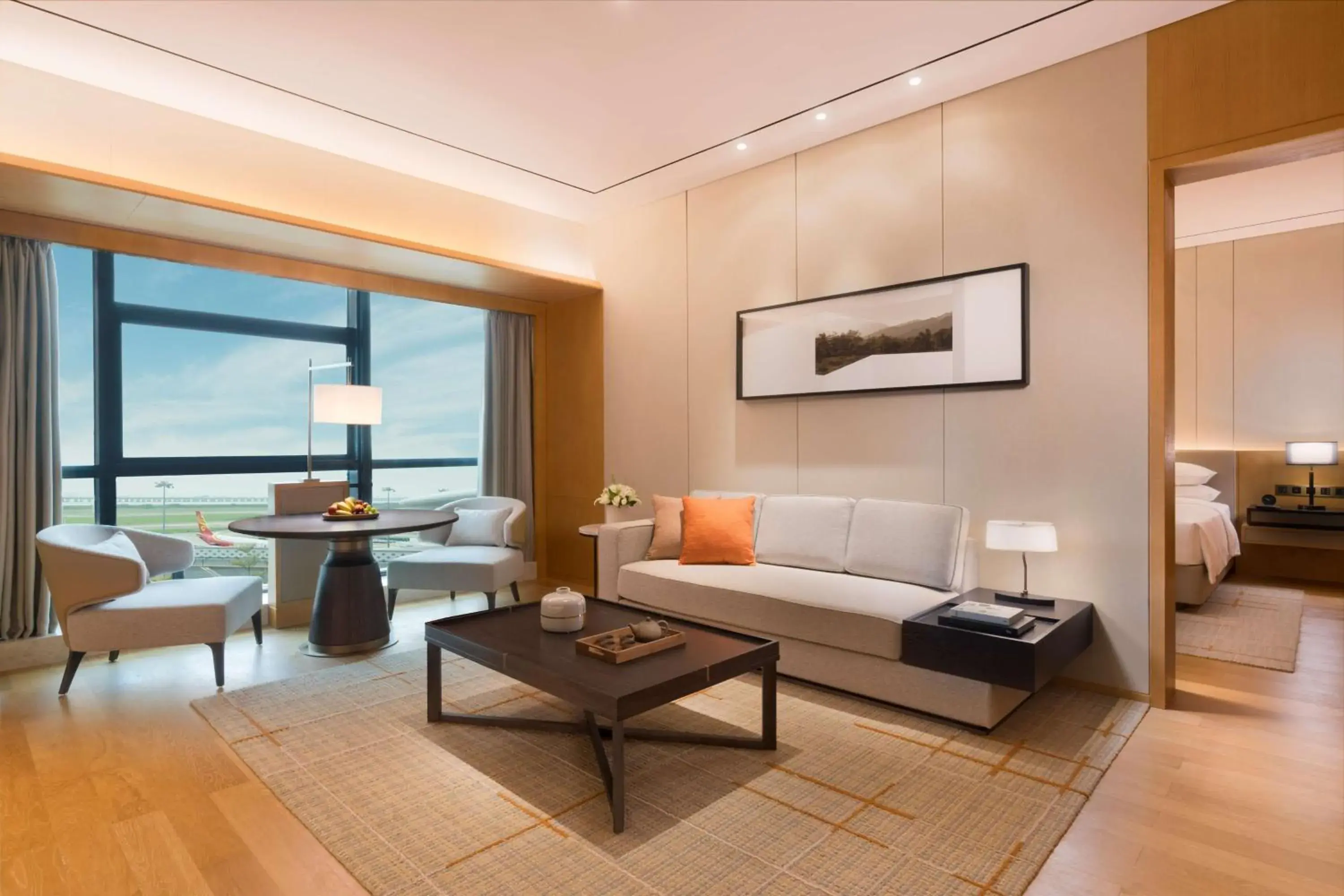 Photo of the whole room in Hyatt Regency Shenzhen Airport Photo of the whole room in Hyatt Regency Shenzhen Airport