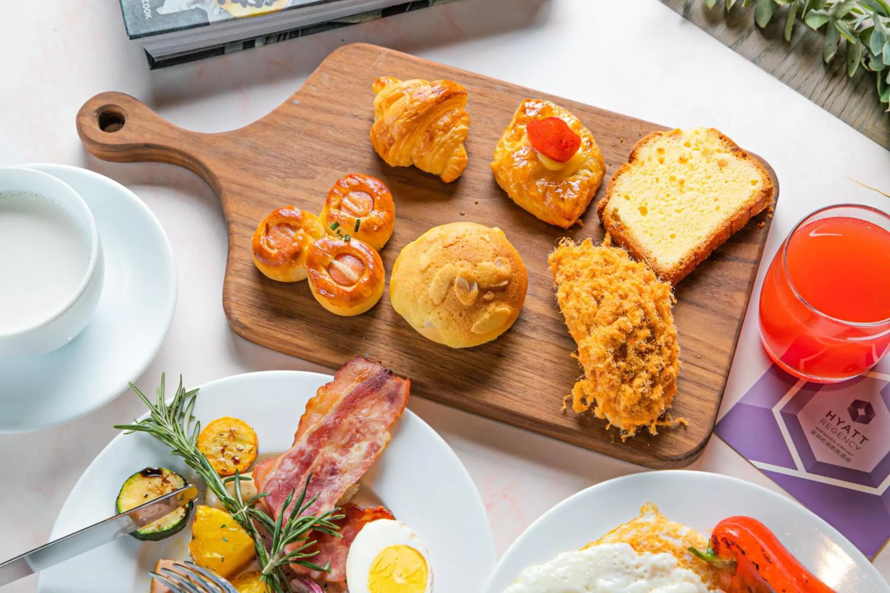 Breakfast in Hyatt Regency Shenzhen Airport Breakfast in Hyatt Regency Shenzhen Airport