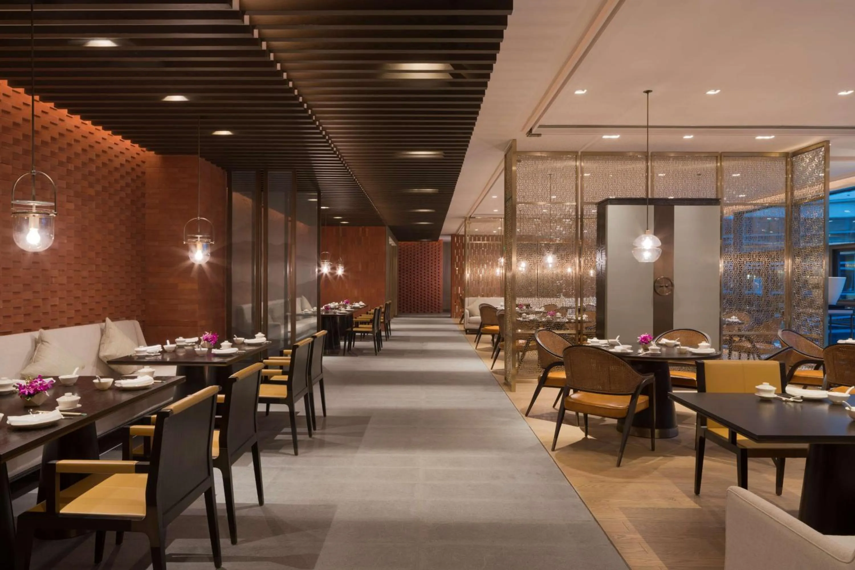 Restaurant/places to eat in Hyatt Regency Shenzhen Airport