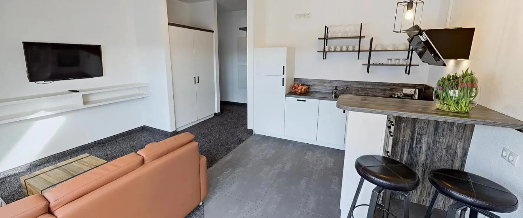 TV and multimedia in Boardinghouse Emden