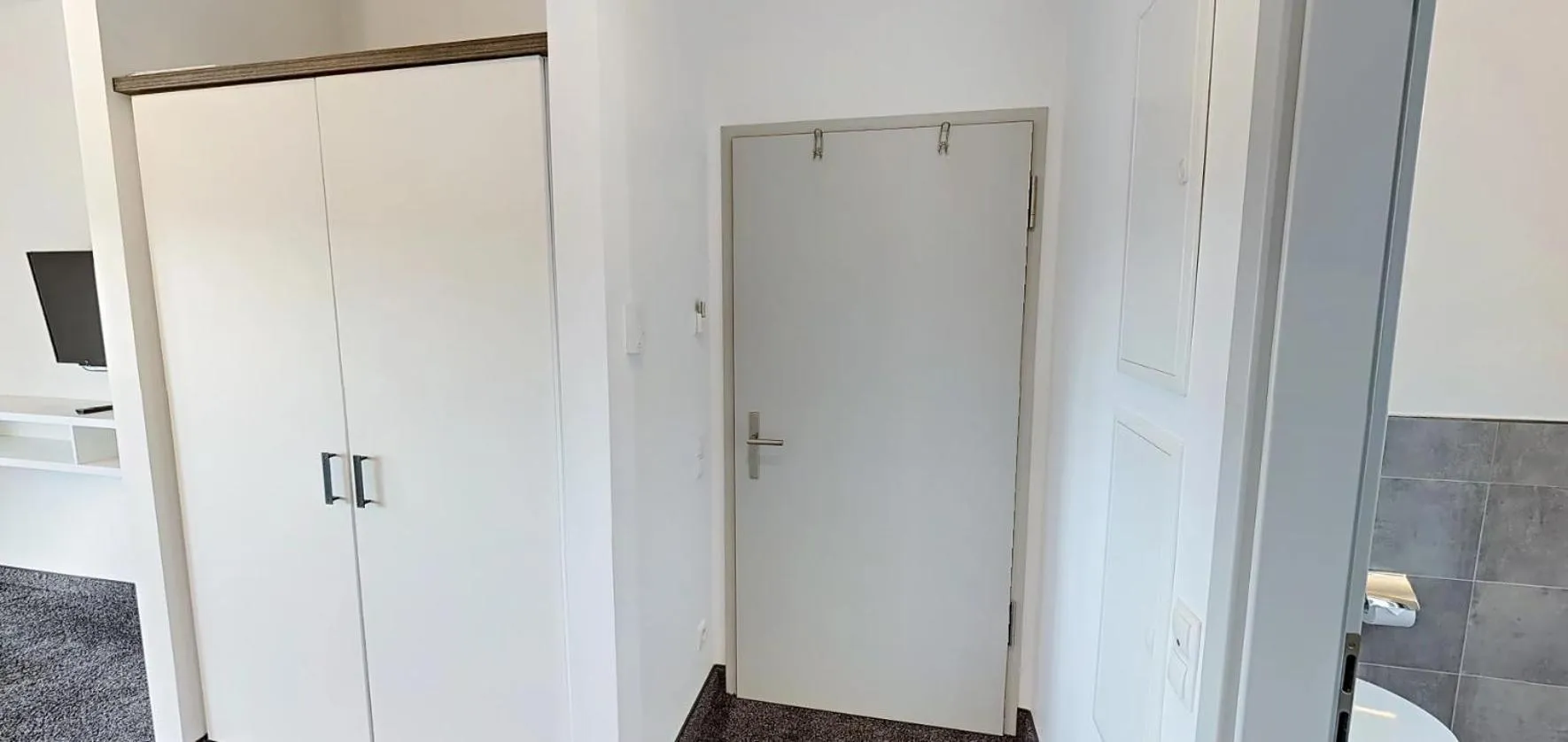 wardrobe in Boardinghouse Emden