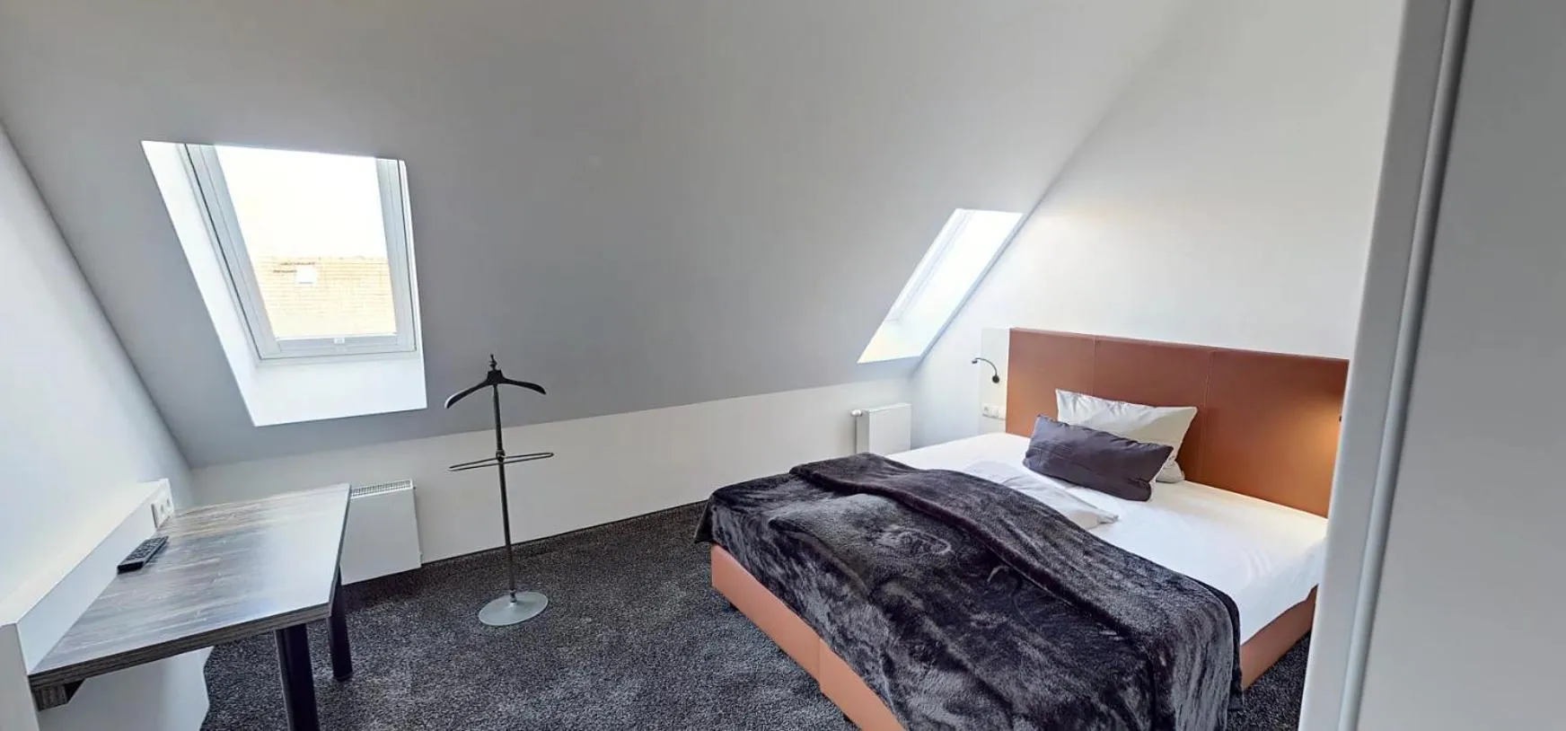 Bedroom, Bed in Boardinghouse Emden