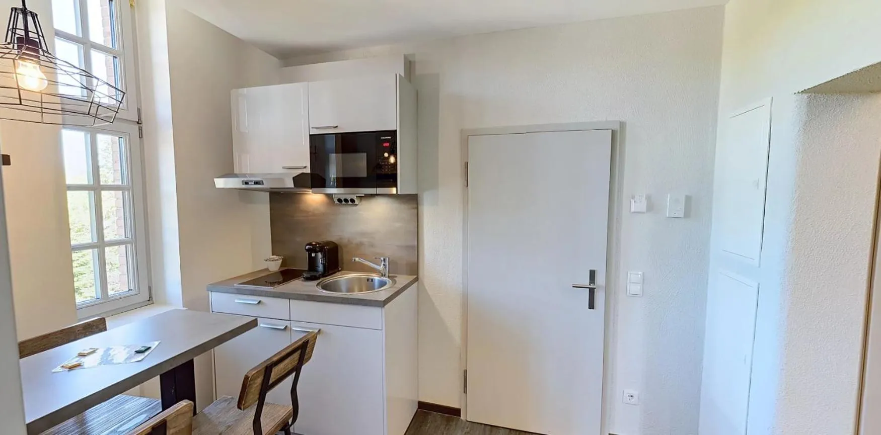 Kitchen or kitchenette in Boardinghouse Emden