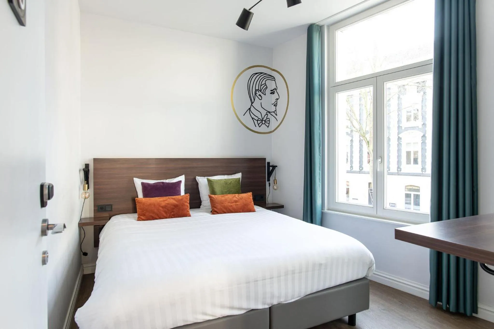 View (from property/room), Bed in Alex Maastricht