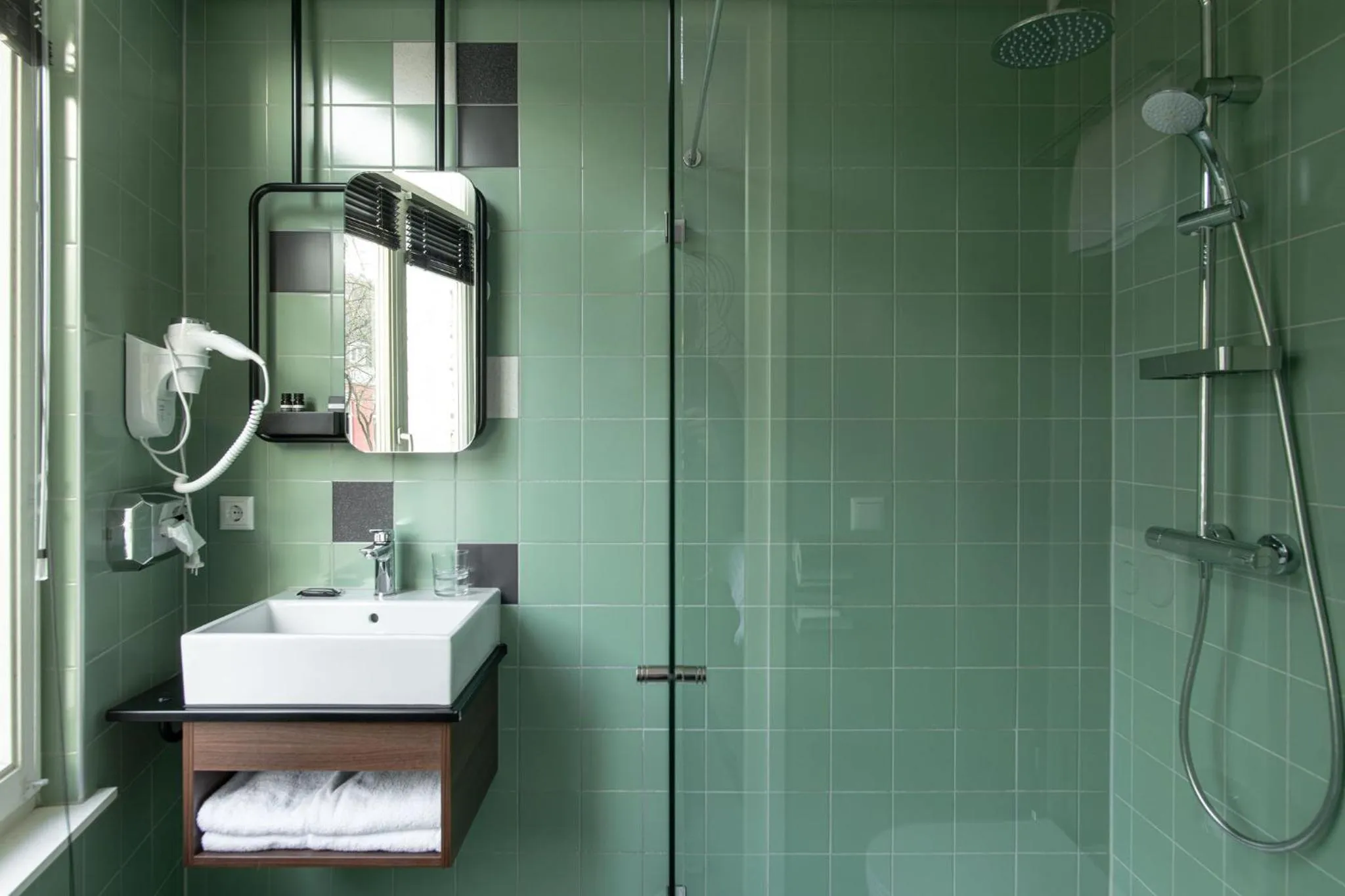 Shower in Alex Maastricht