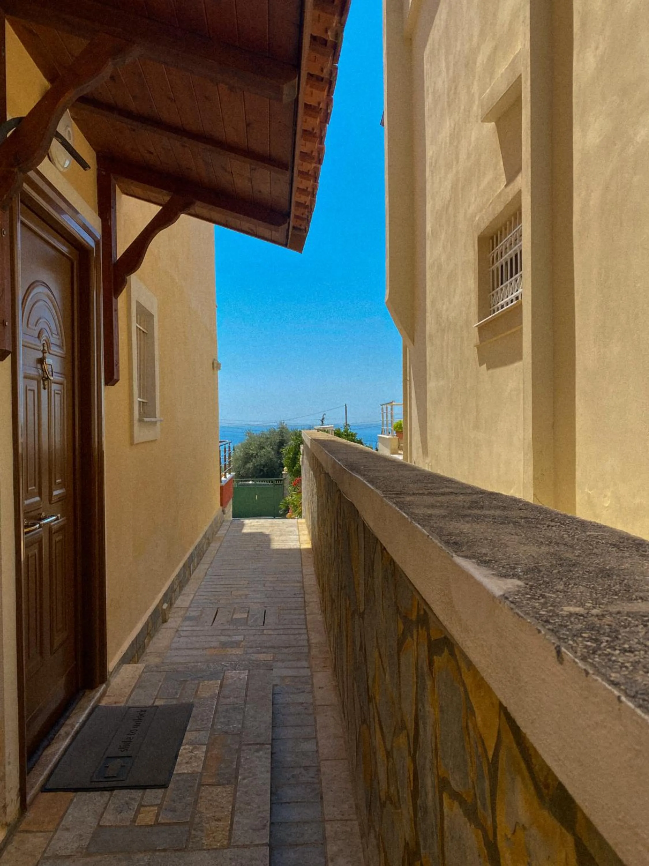 Dhori House Dhermi
