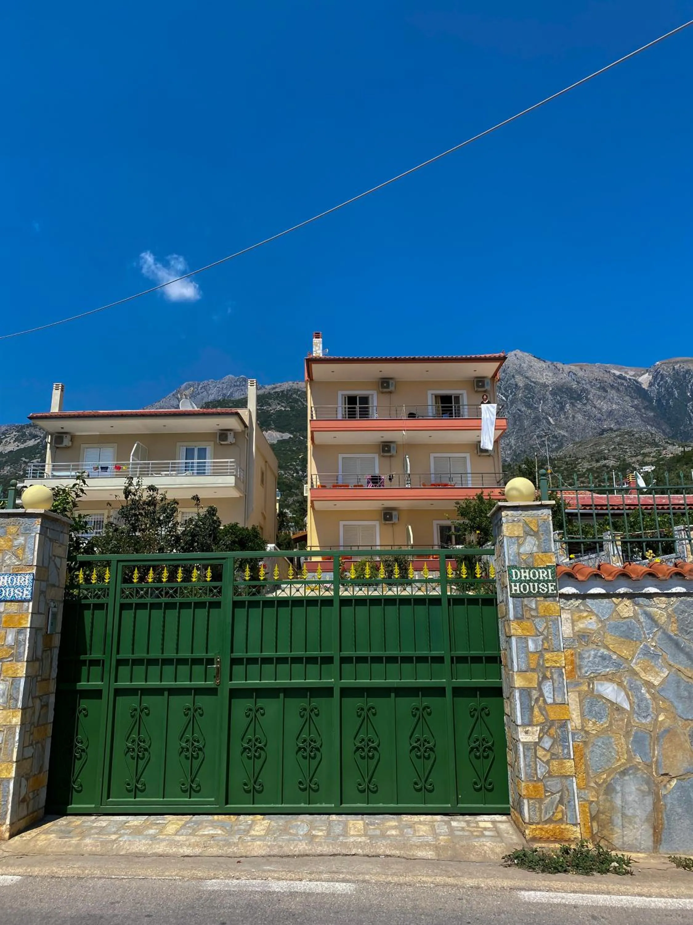 Dhori House Dhermi