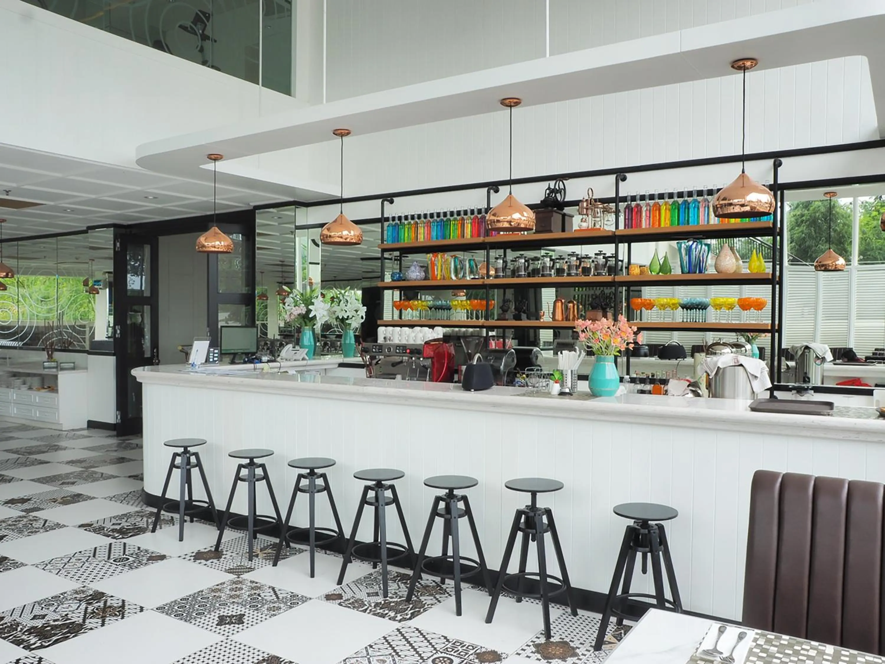 Restaurant/places to eat in d'primahotel Airport Jakarta 2