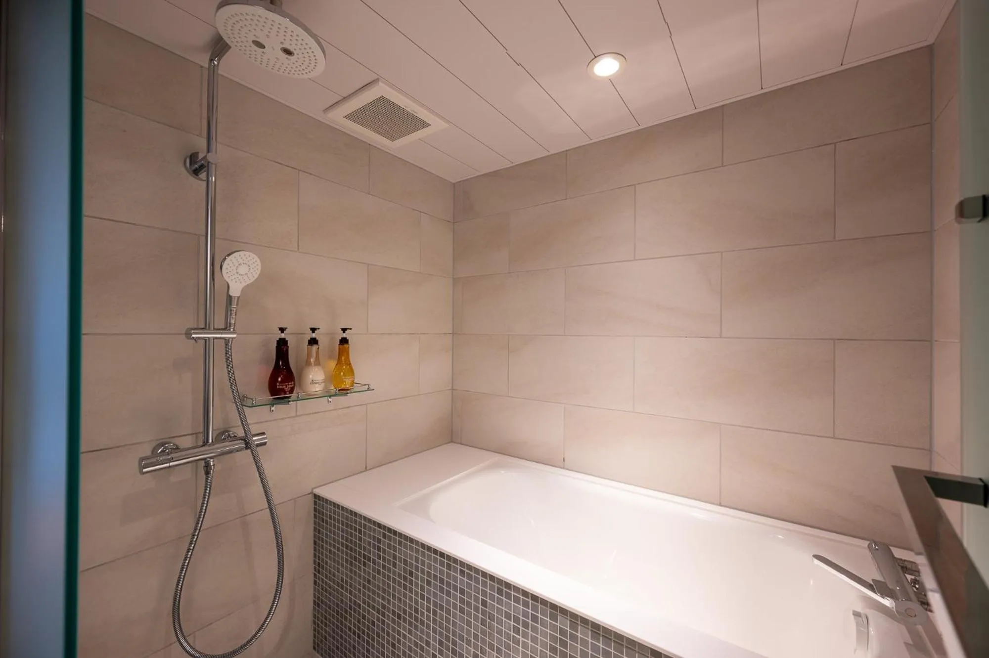 Bathroom in Kawamotoya