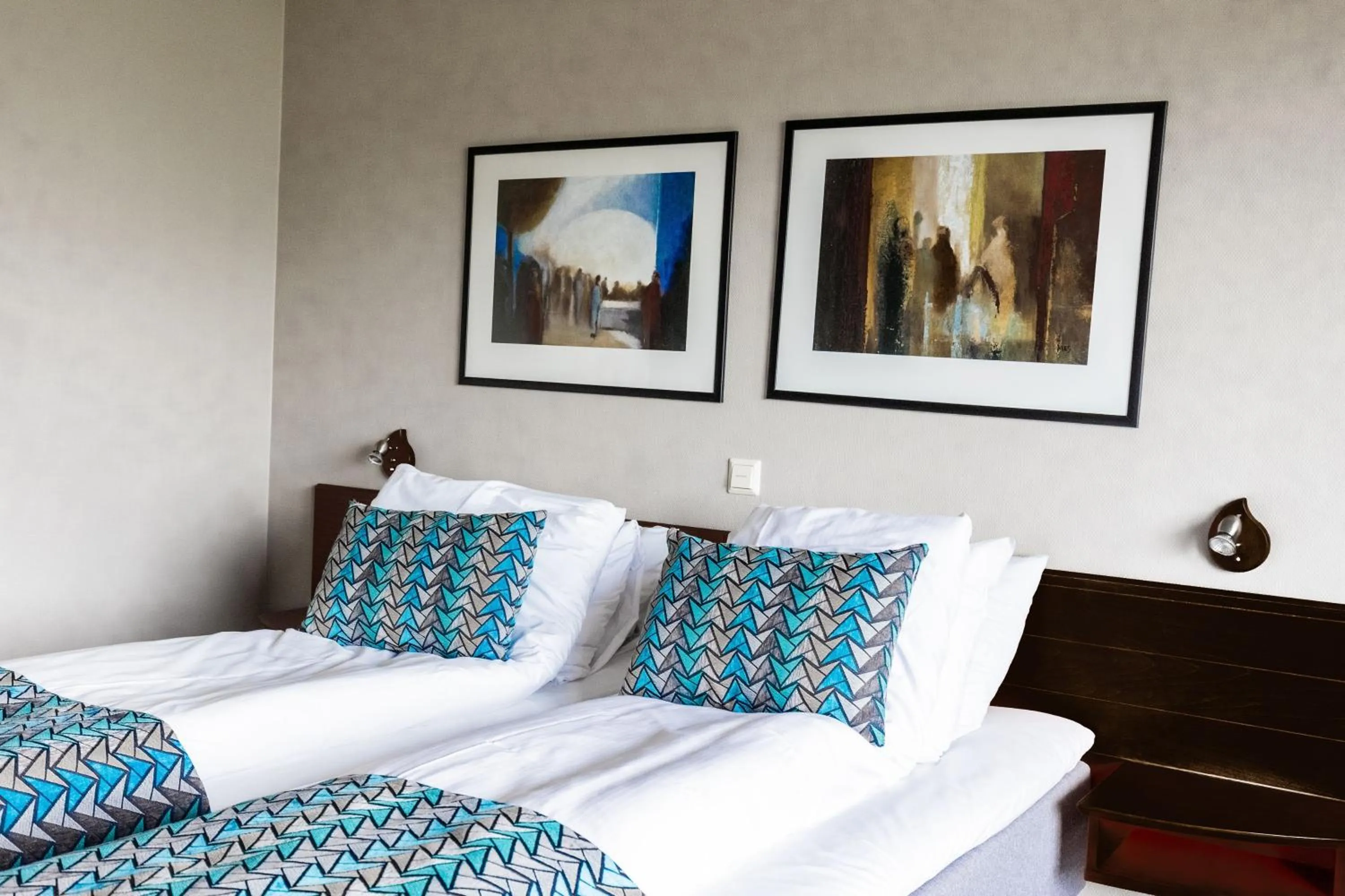 Bed in Rosendal Fjordhotel