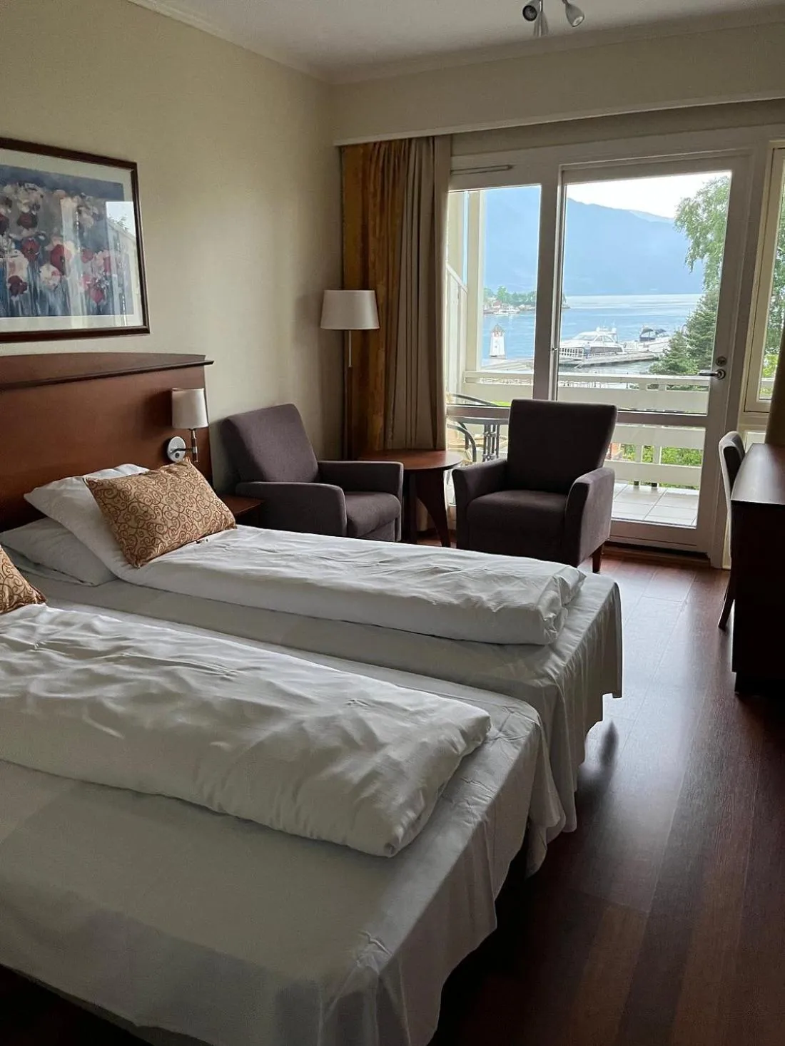 Photo of the whole room, Bed in Rosendal Fjordhotel