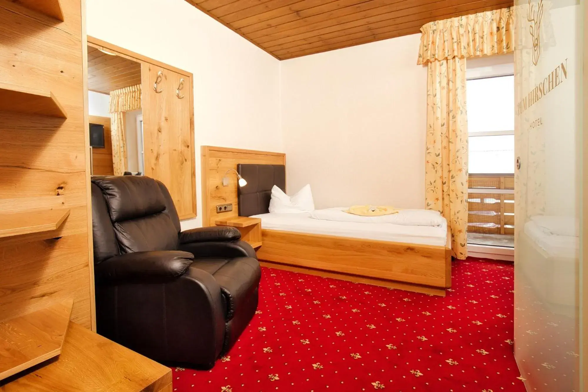 Single Room in Hotel zum Hirschen Single Room in Hotel zum Hirschen