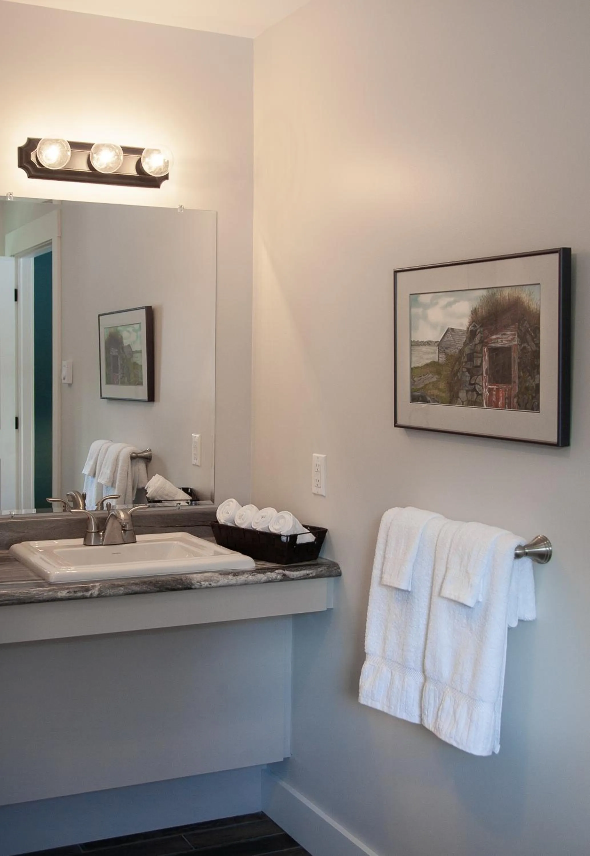 Bathroom in Indian Falls Chalets