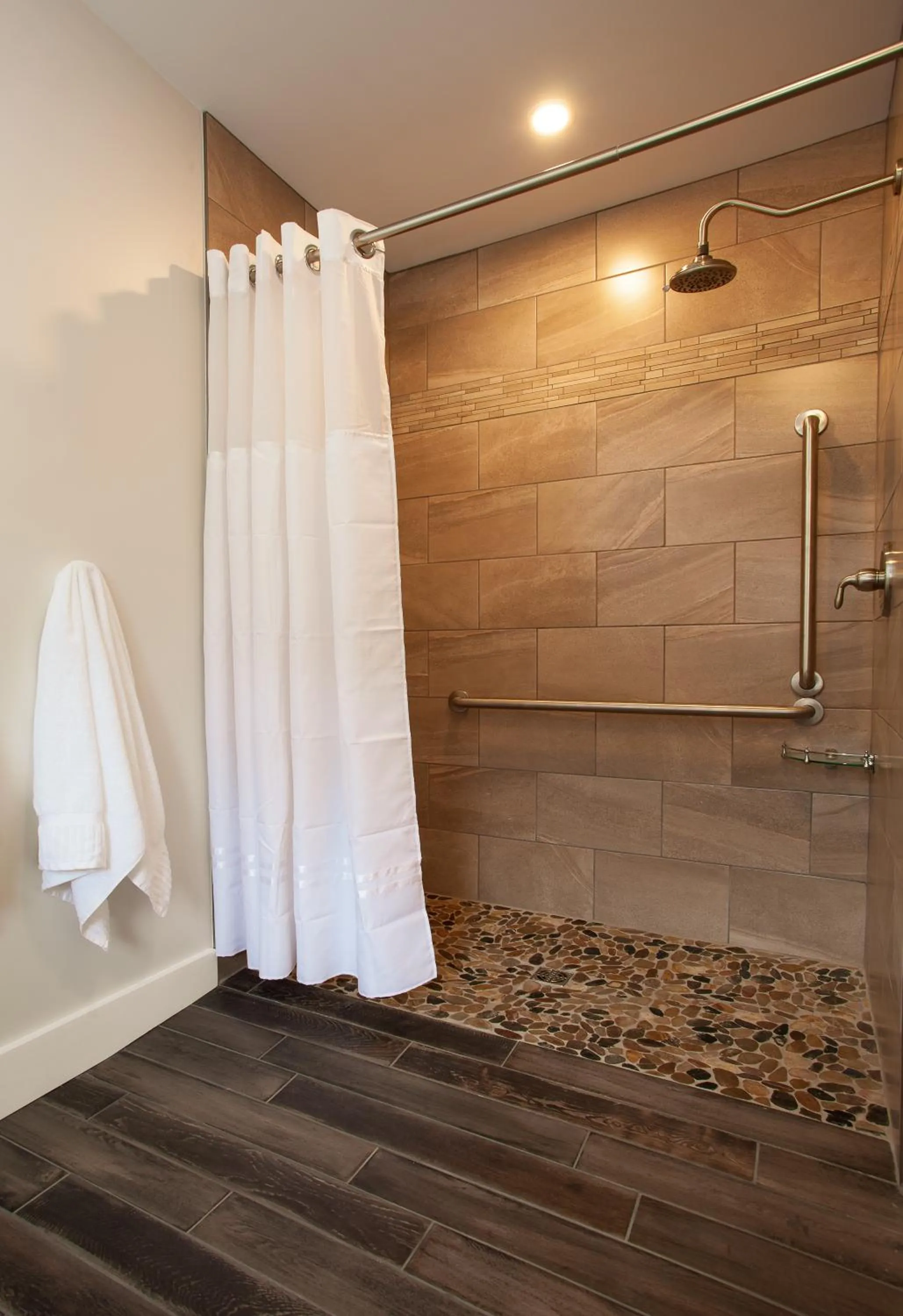 Bathroom in Indian Falls Chalets