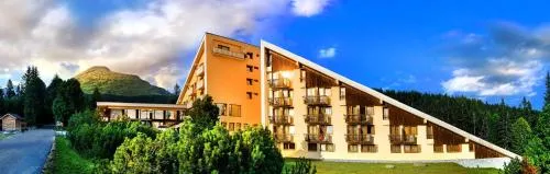 Hotel FIS