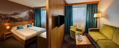 Hotel FIS