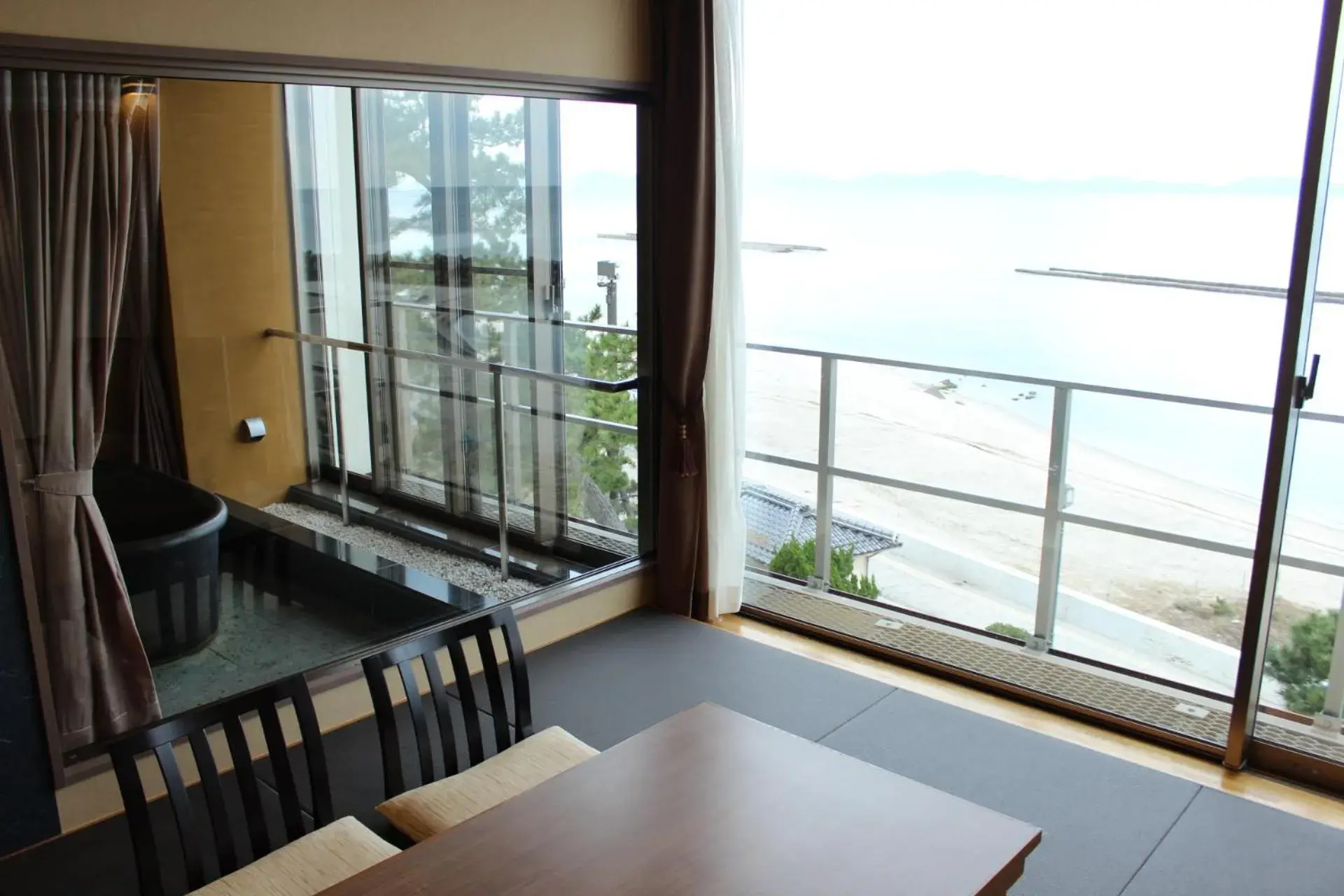 Sea view, Bed in Bayside Square Kaike Hotel Sea view, Bed in Bayside Square Kaike Hotel