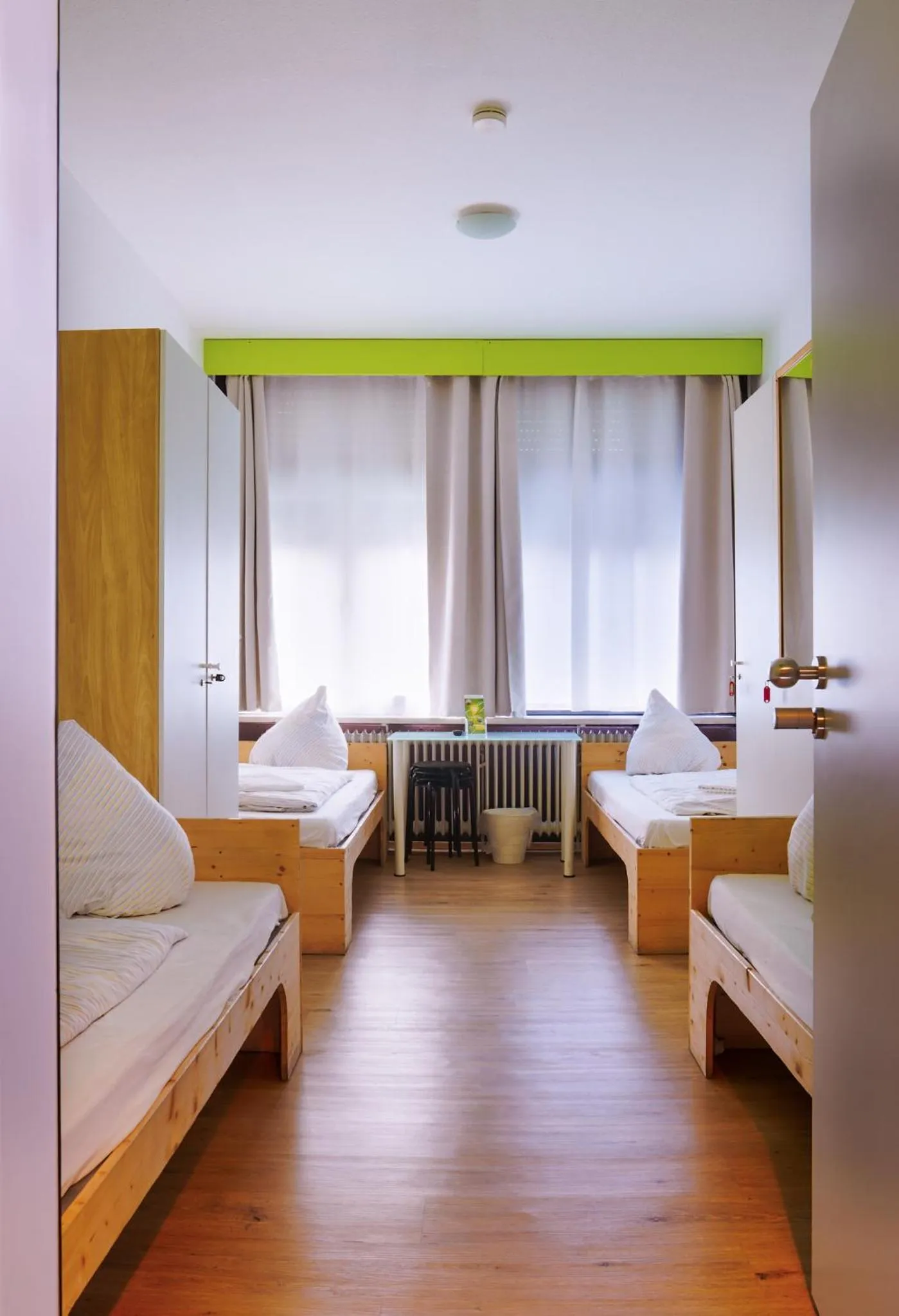 Bed in Hostel Gästehaus Kaiserpassage- Ihr Cityhostel