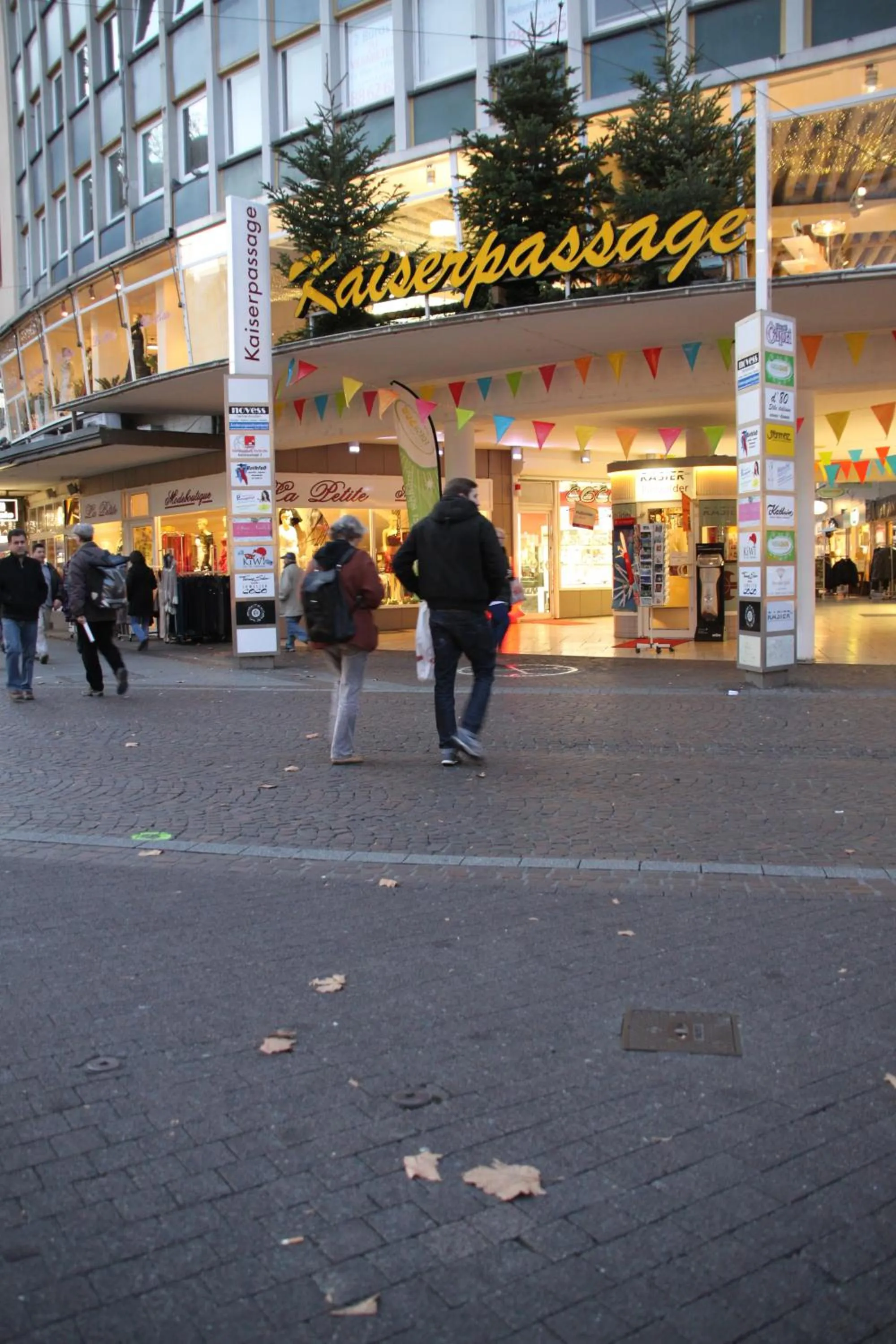 Facade/entrance in Hostel Gästehaus Kaiserpassage- Ihr Cityhostel