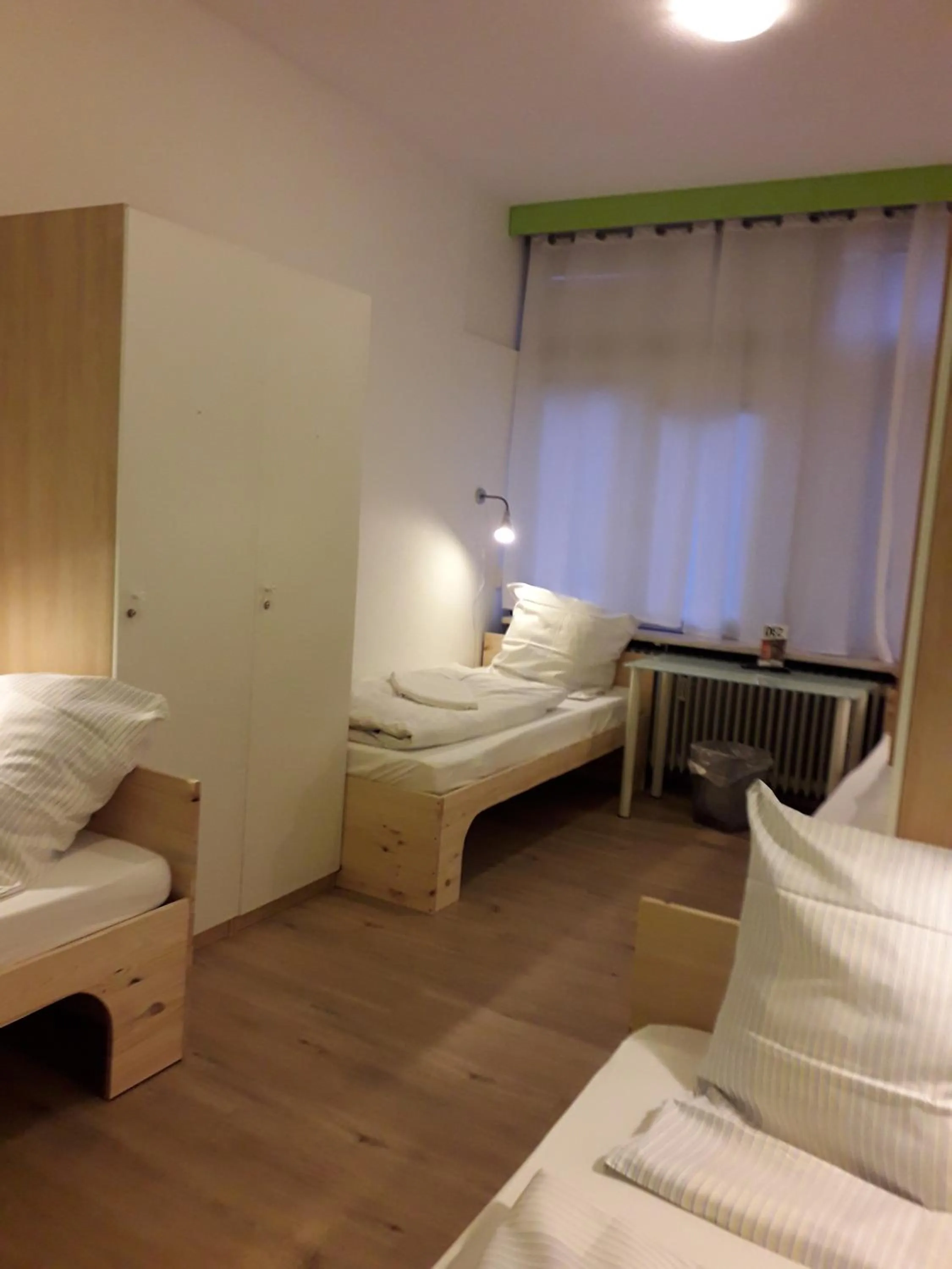 Bed in Hostel Gästehaus Kaiserpassage- Ihr Cityhostel