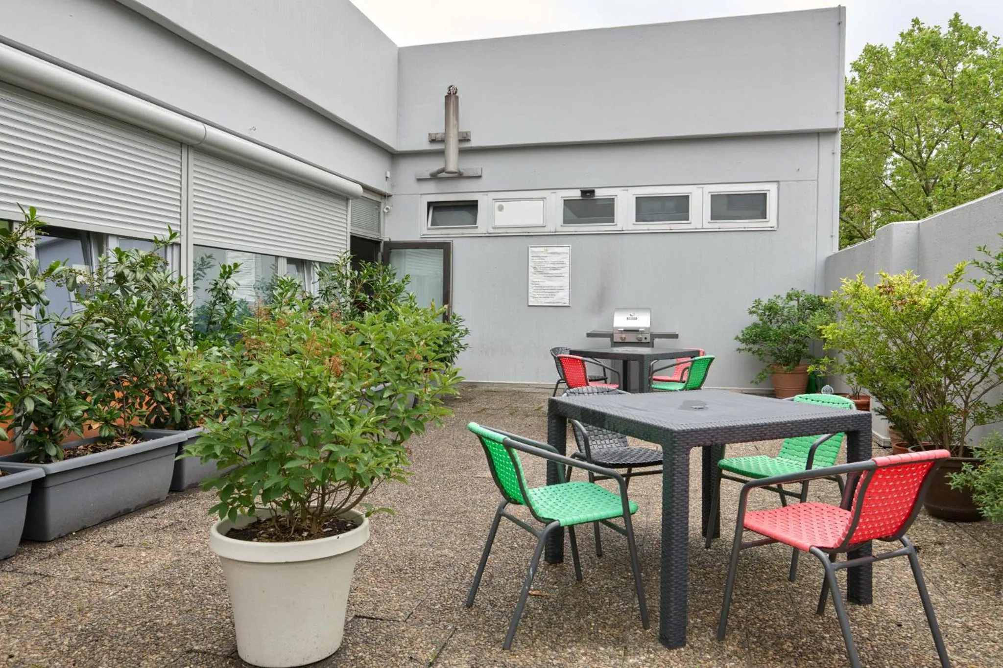 Property building in Hostel Gästehaus Kaiserpassage- Ihr Cityhostel