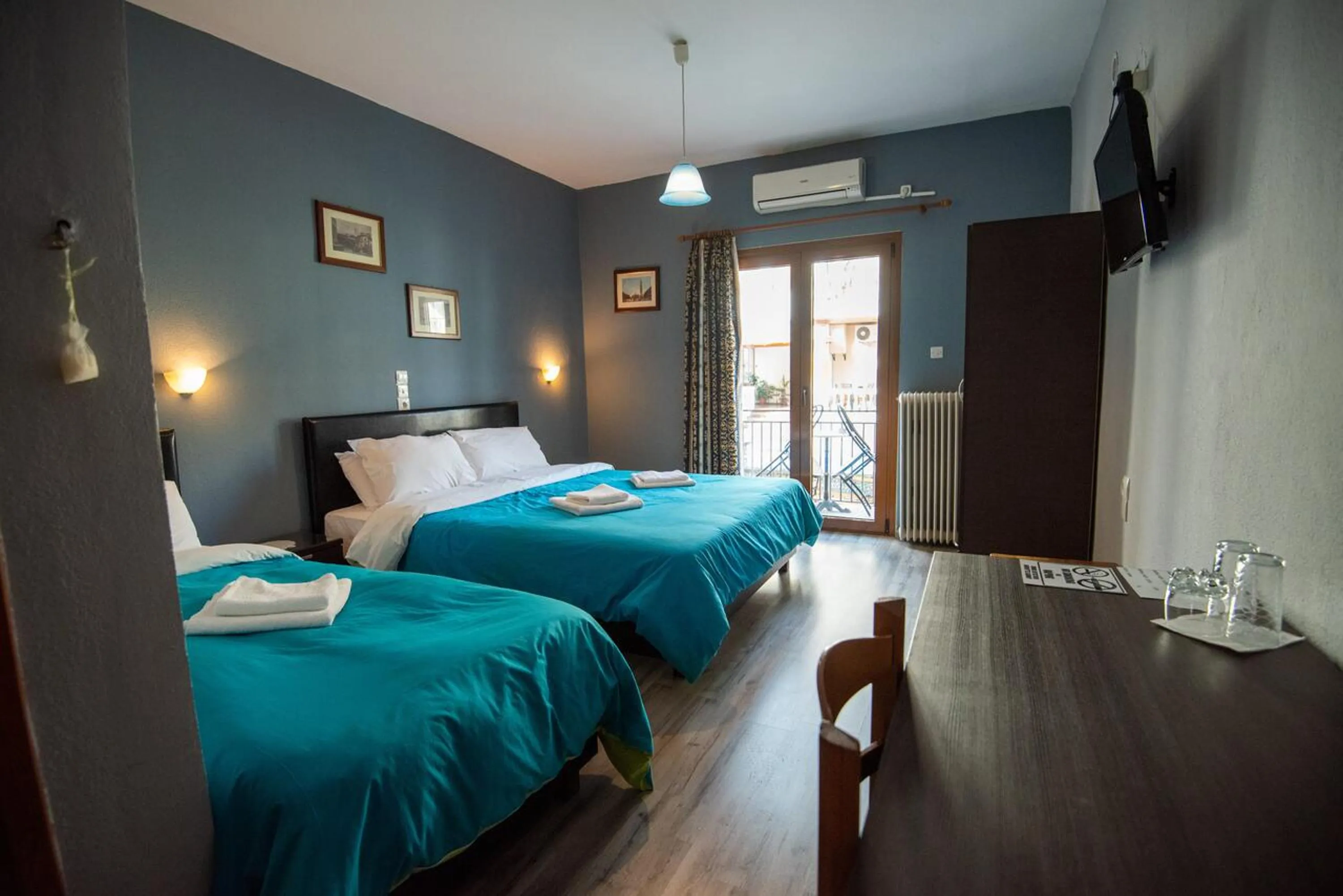 Other, Bed in Domus Inn