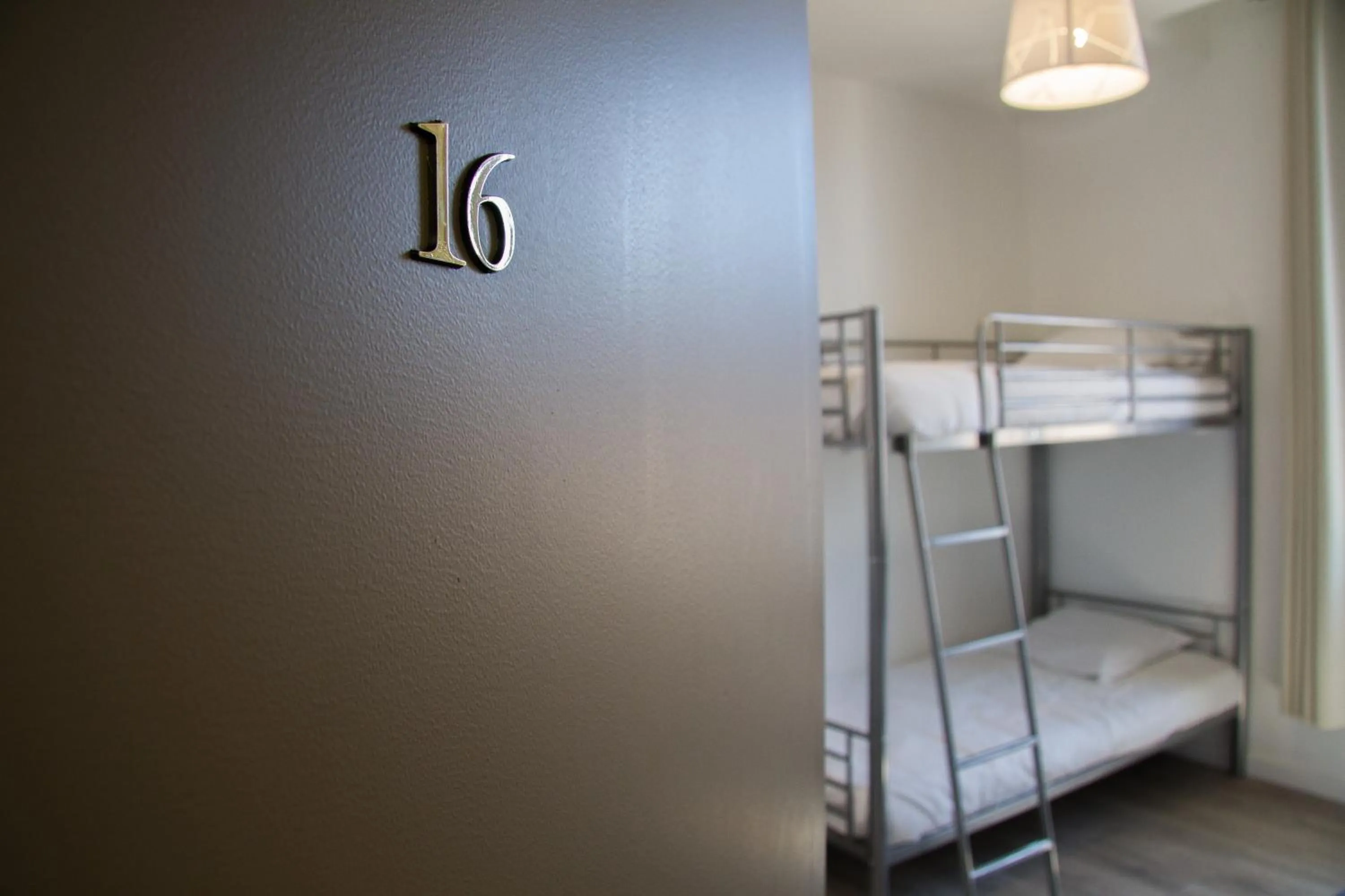 Photo of the whole room in Hôtel Trianon