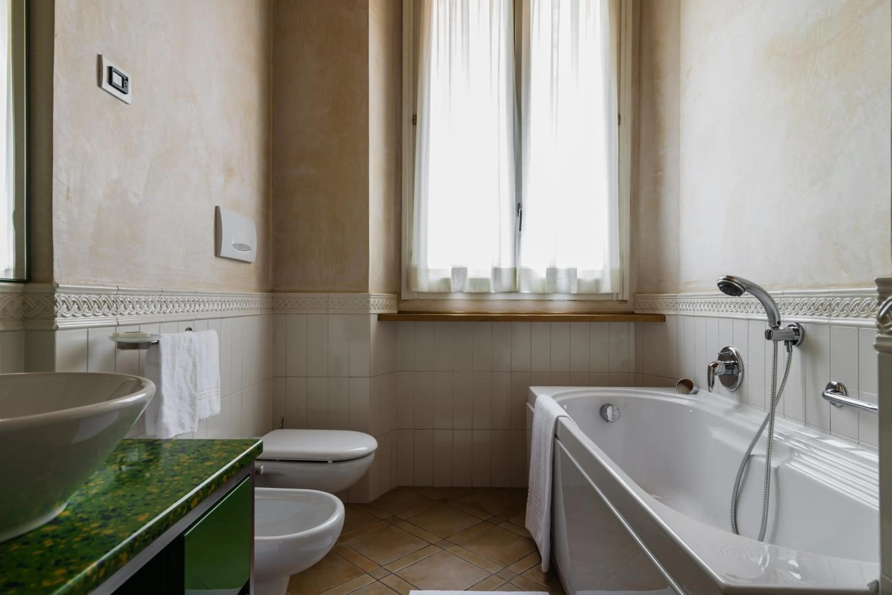 Toilet in Ascanio Sforza - Suites & Apartments