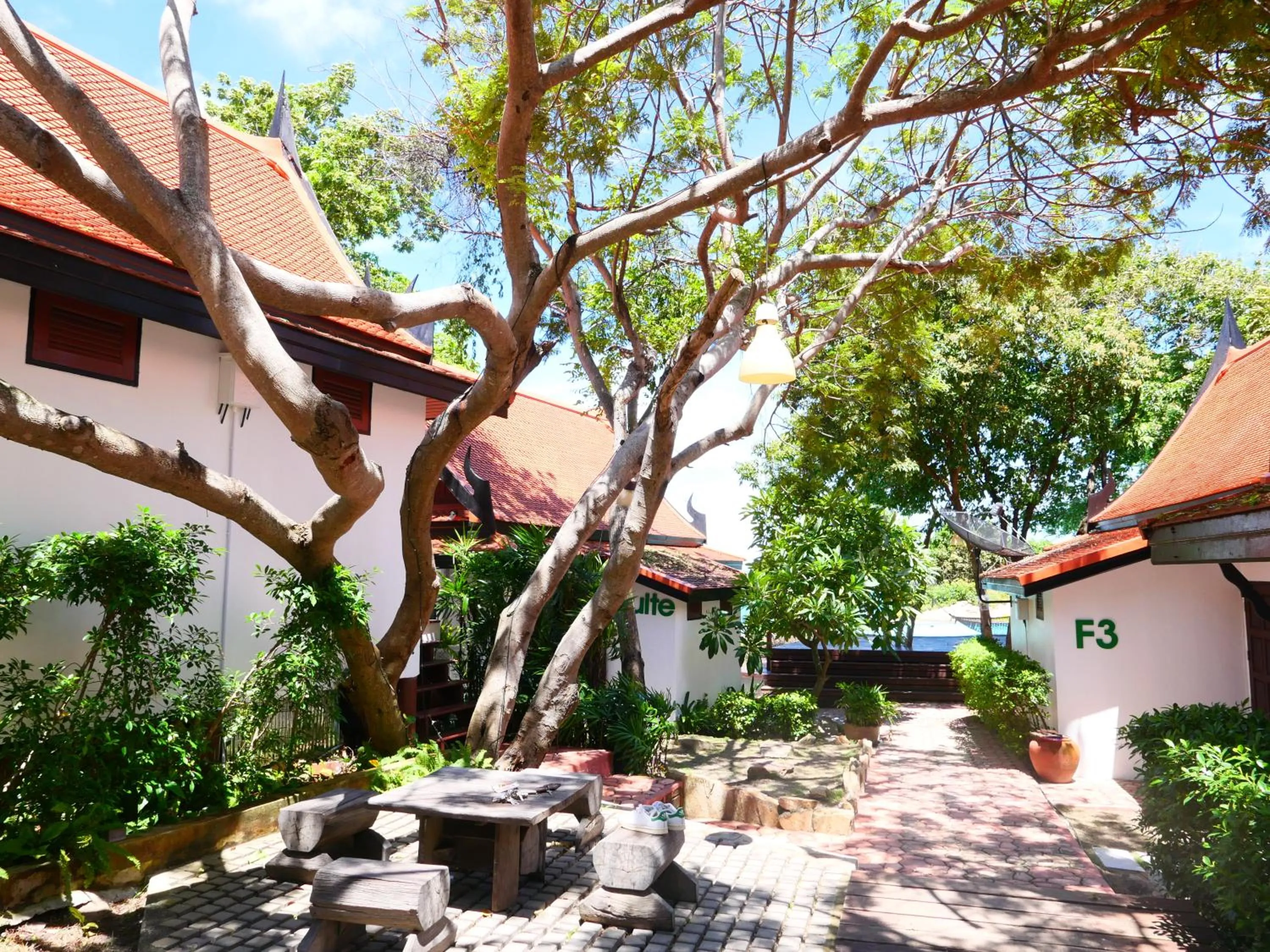 Property building in Vimarn Samed Resort