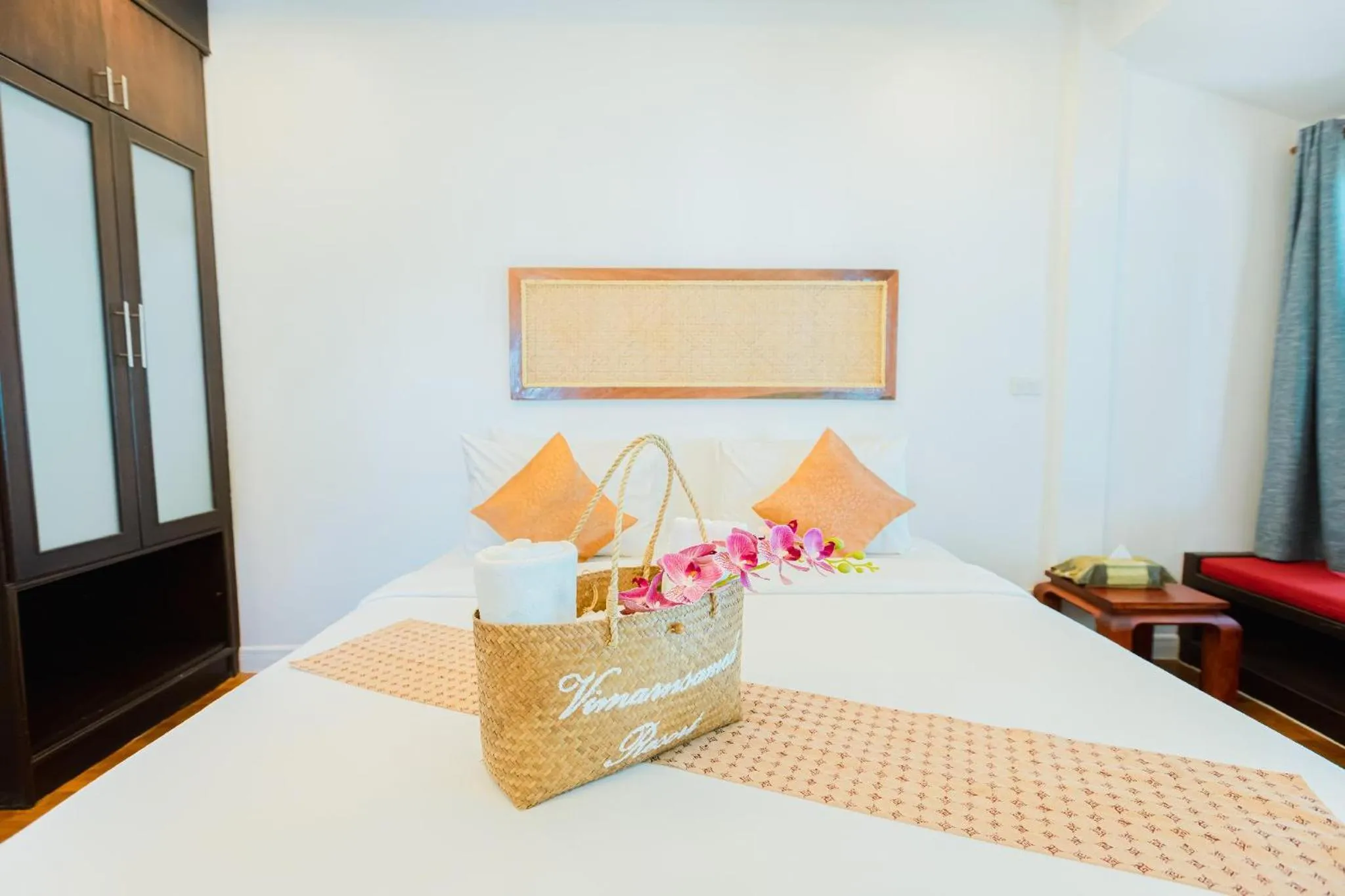 Bed in Vimarn Samed Resort