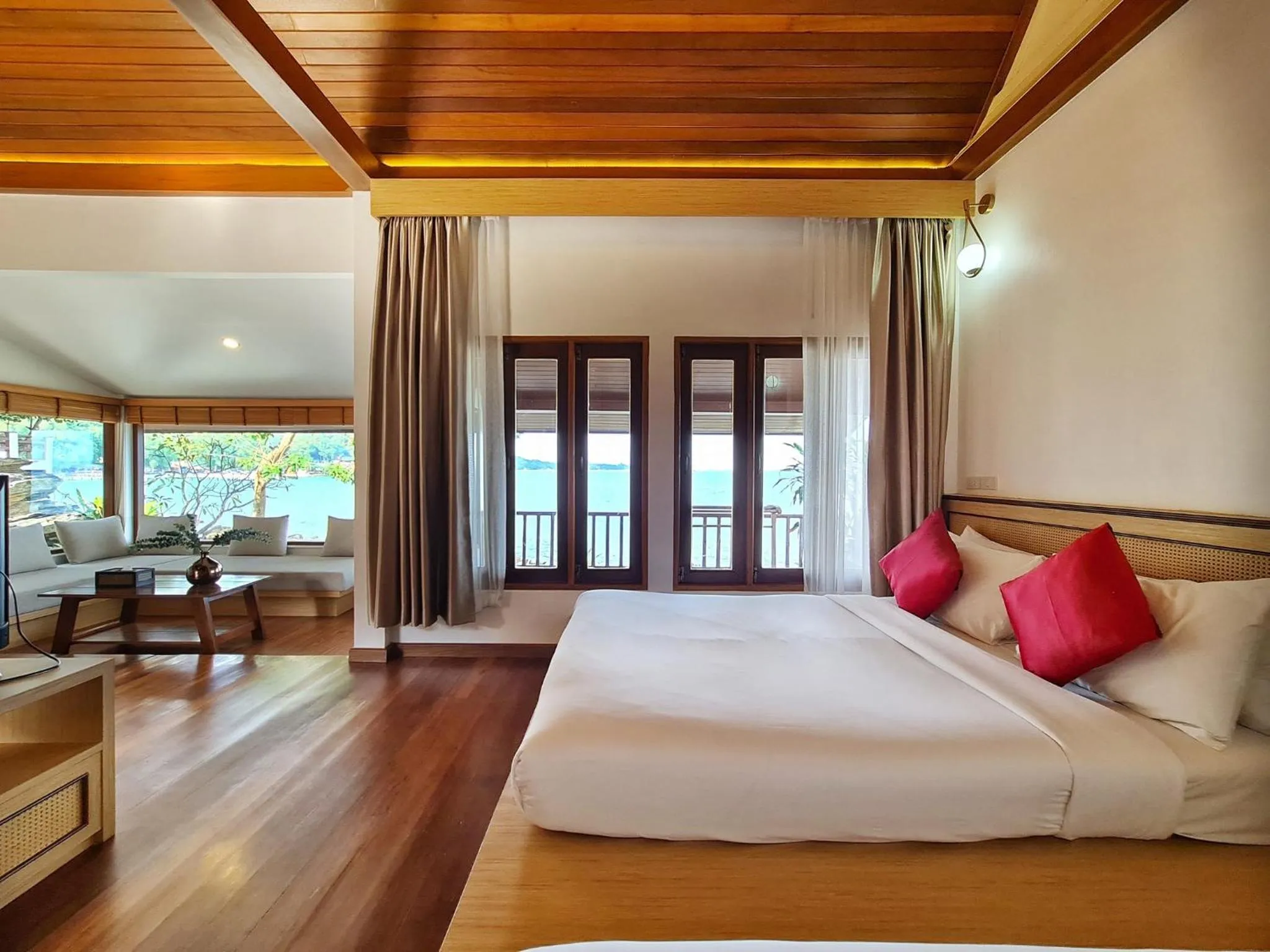 Bed in Vimarn Samed Resort